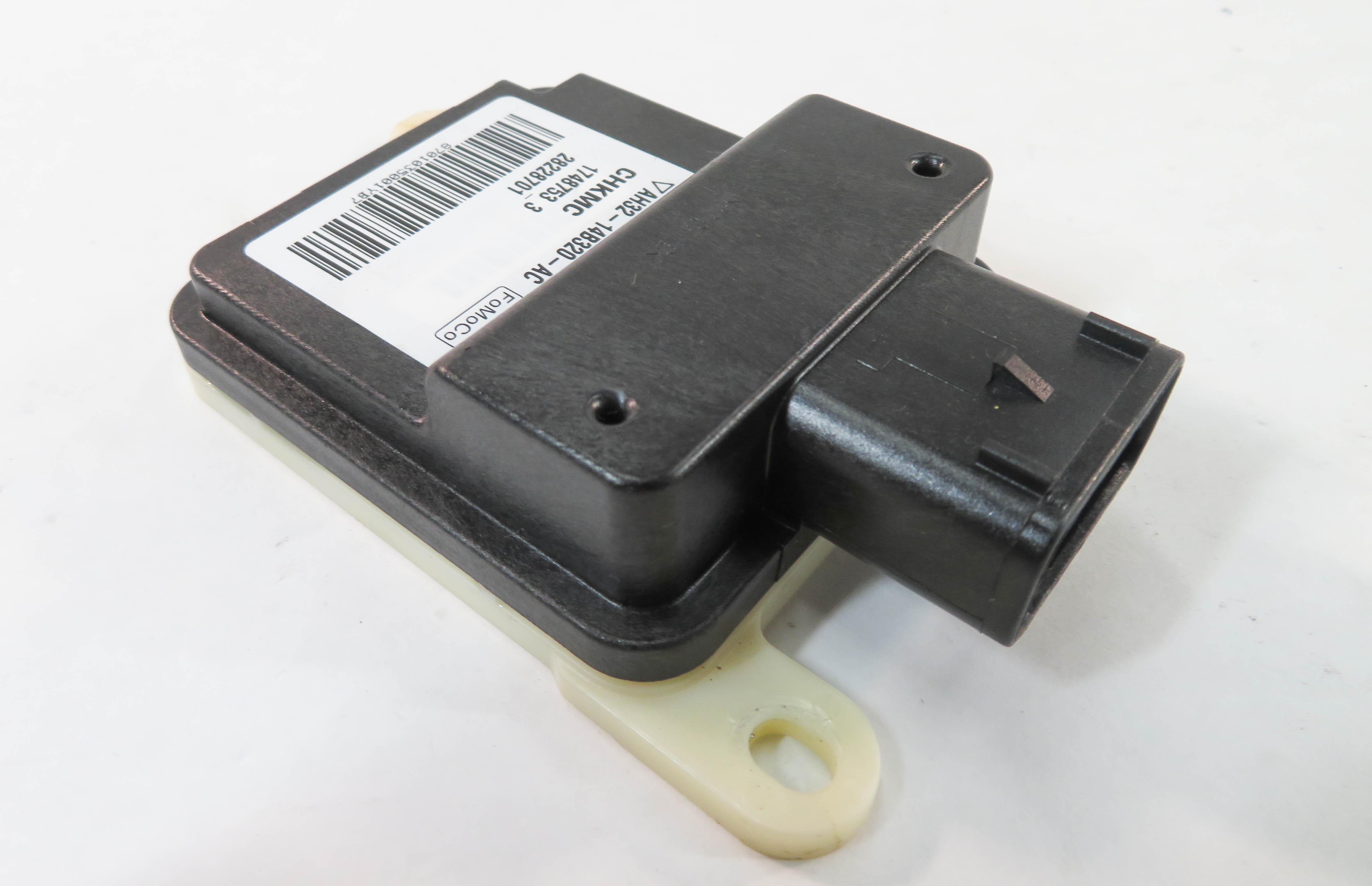 2010 RANGE ROVER SPORT (L320) RIGHT FRONT PASSENGER SEAT OCCUPANCY WEIGHT SENSOR — exact item pictured