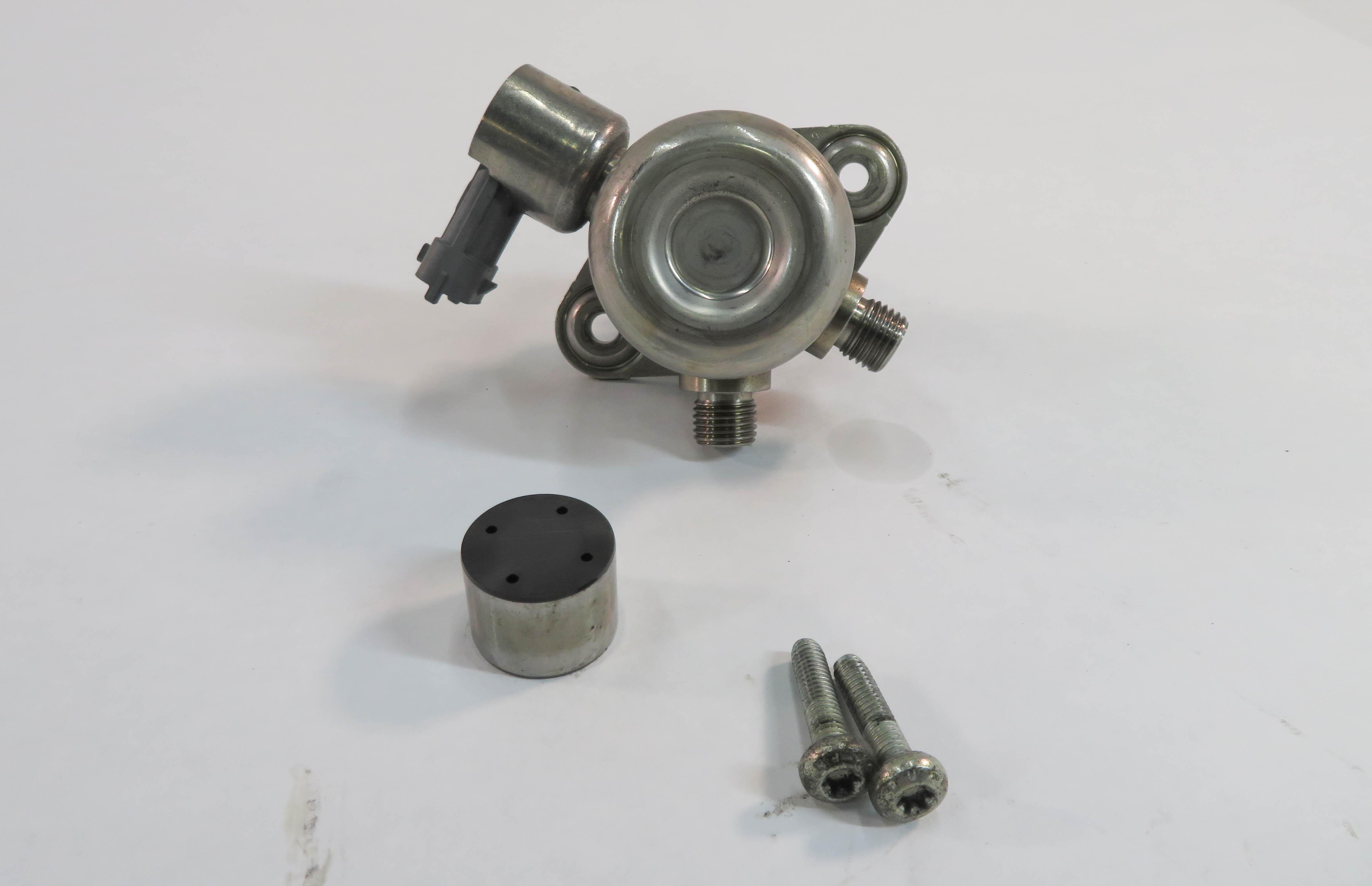 10-17 LR4 RANGE ROVER SPORT (L322 L320 L405 L494) 3.0L 5.0L MECHANICAL FUEL PUMP — exact item pictured
