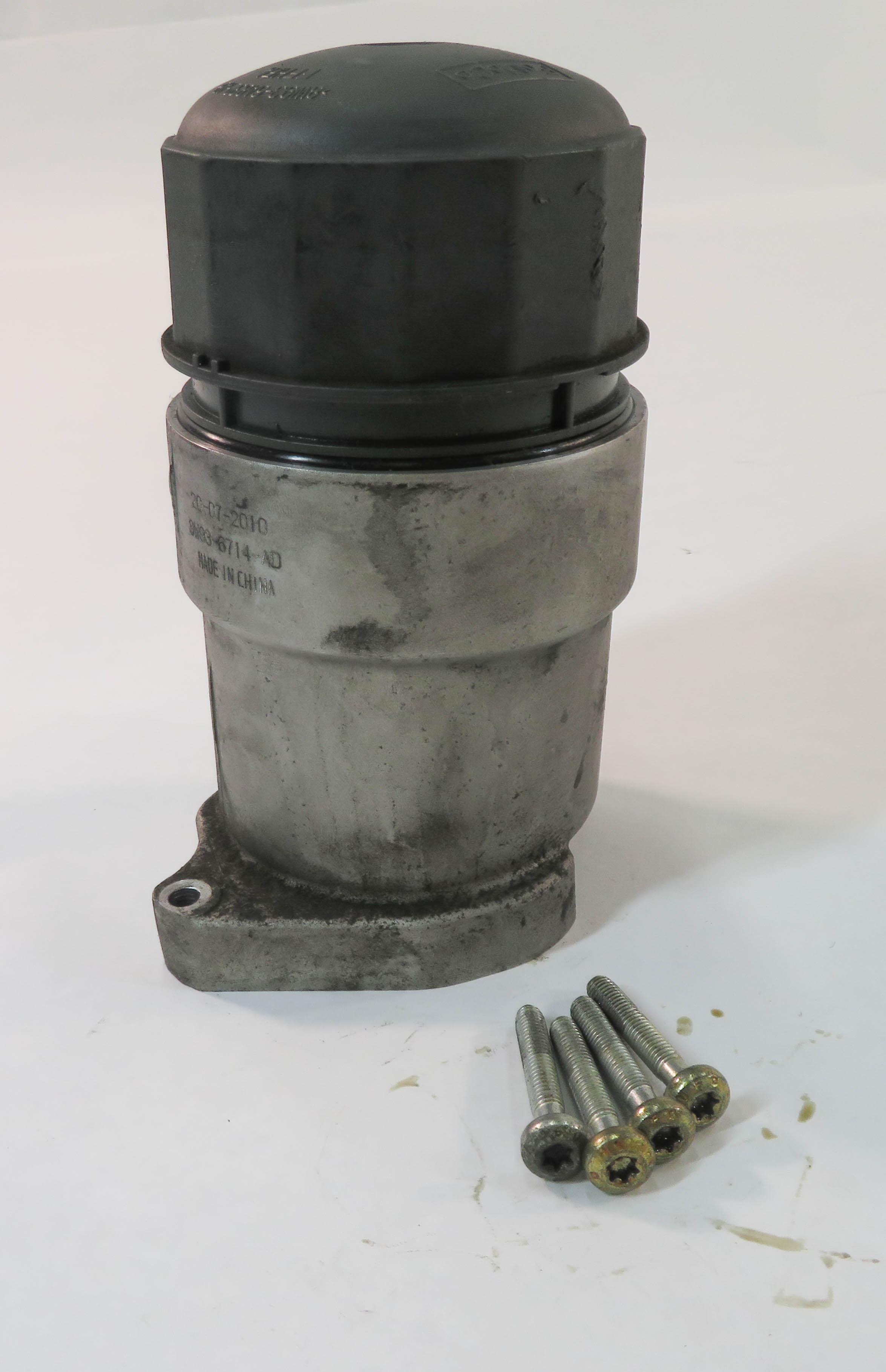 2010 RANGE ROVER SPORT (L320) 5.0L AJ133 V8 ENGINE - OIL FILTER HOUSING w/ CAP — exact item pictured