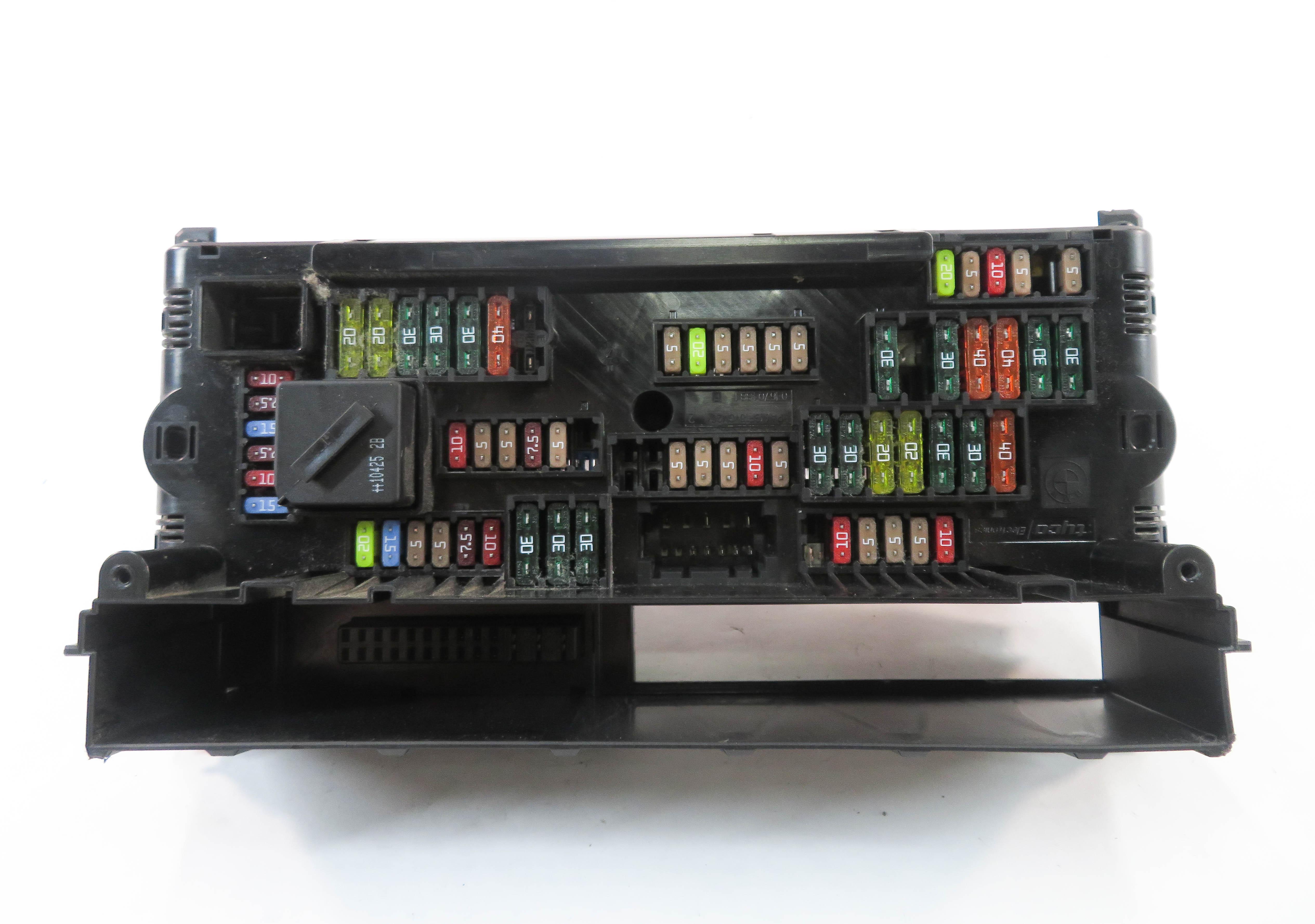 2011 BMW 535i (F10) FRONT POWER DISTRIBUTION FUSE BOX — exact item pictured