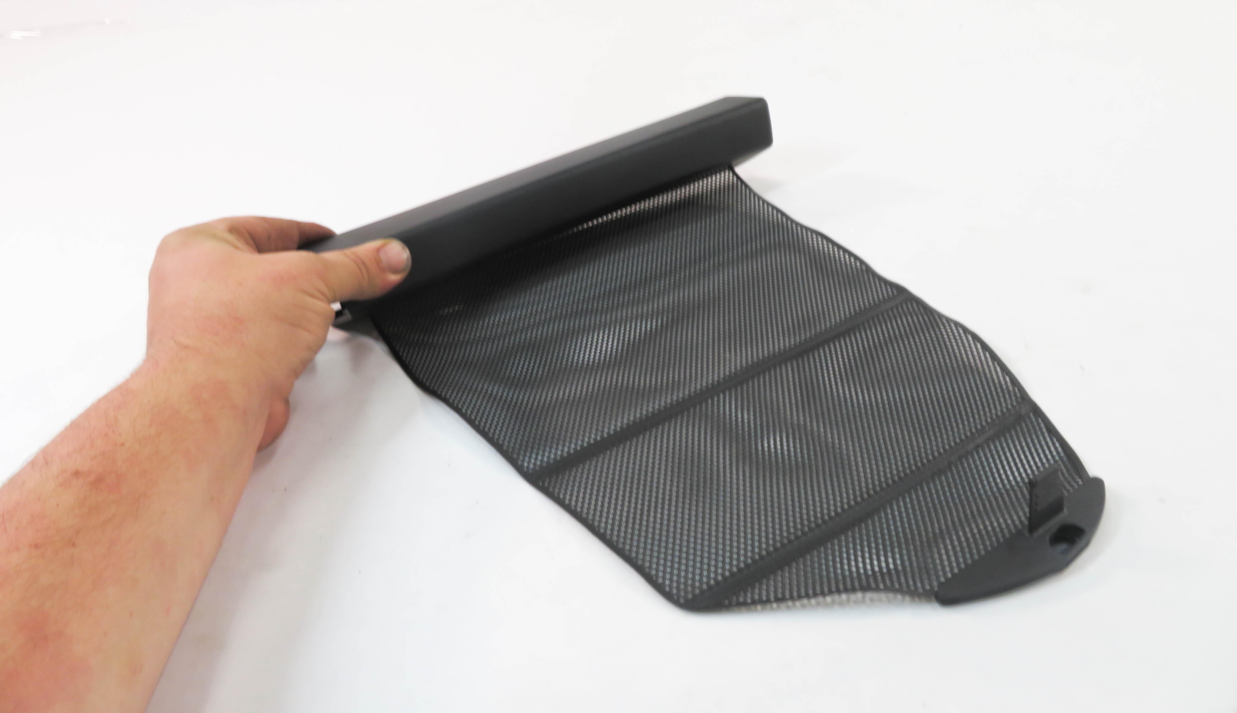 11-16 BMW 528i 535i 550i (F10) RIGHT REAR DOOR QUARTER WINDOW PRIVACY SUN SHADE — exact item pictured