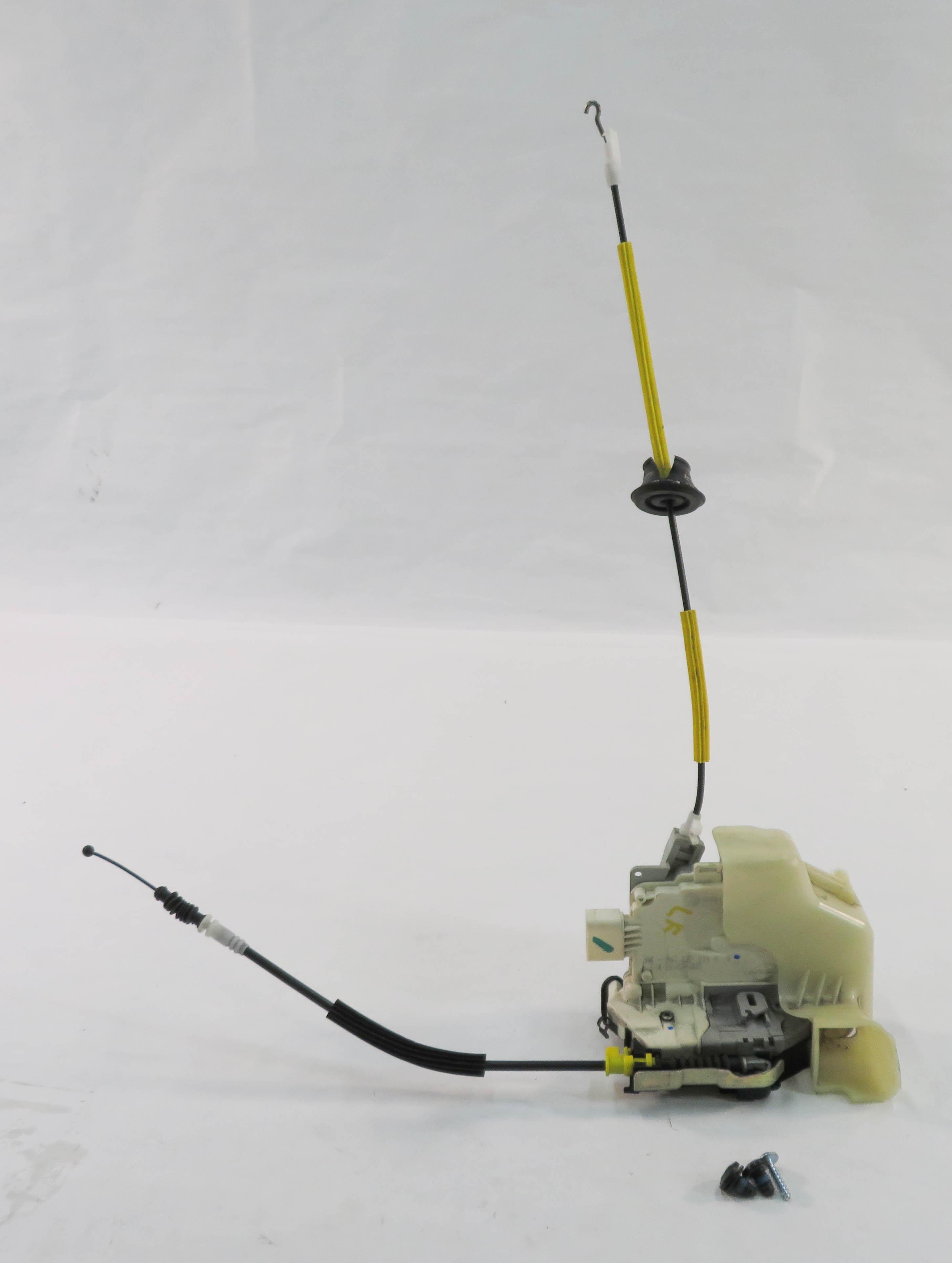 09-18 AUDI / PORSCHE - A4 A5 Q5 S4 TT CAYENNE PANAMERA TOURAEG DRIVER DOOR LATCH — exact item pictured