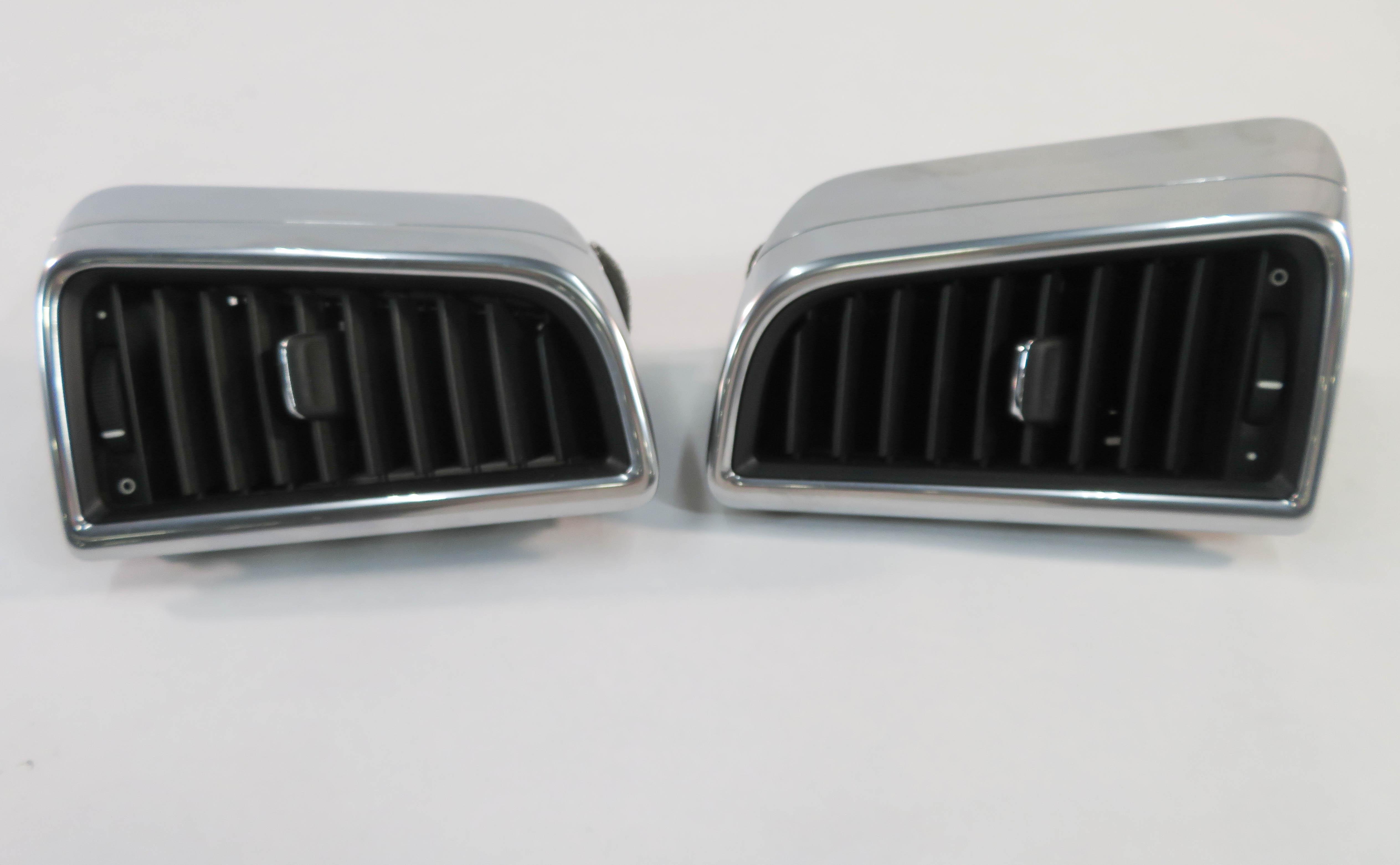 2012 PORSCHE PANAMERA (970 G1) REAR OUTER HEATER A/C AIR VENT SET-2 — exact item pictured