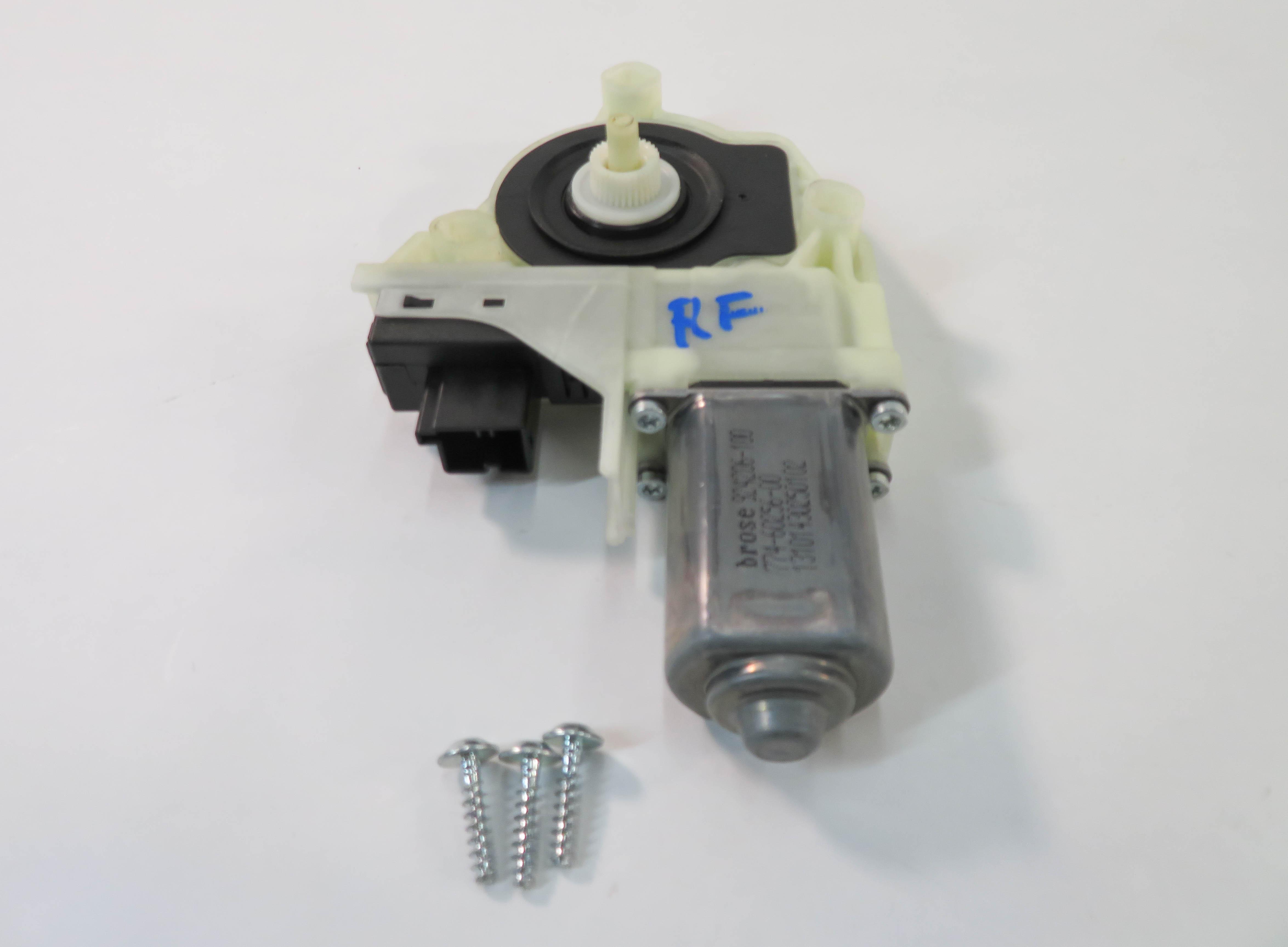 2010-2016 PORSCHE PANAMERA (970 G1) RIGHT SIDE WINDOW MOTOR (FITS FRONT & REAR) — exact item pictured