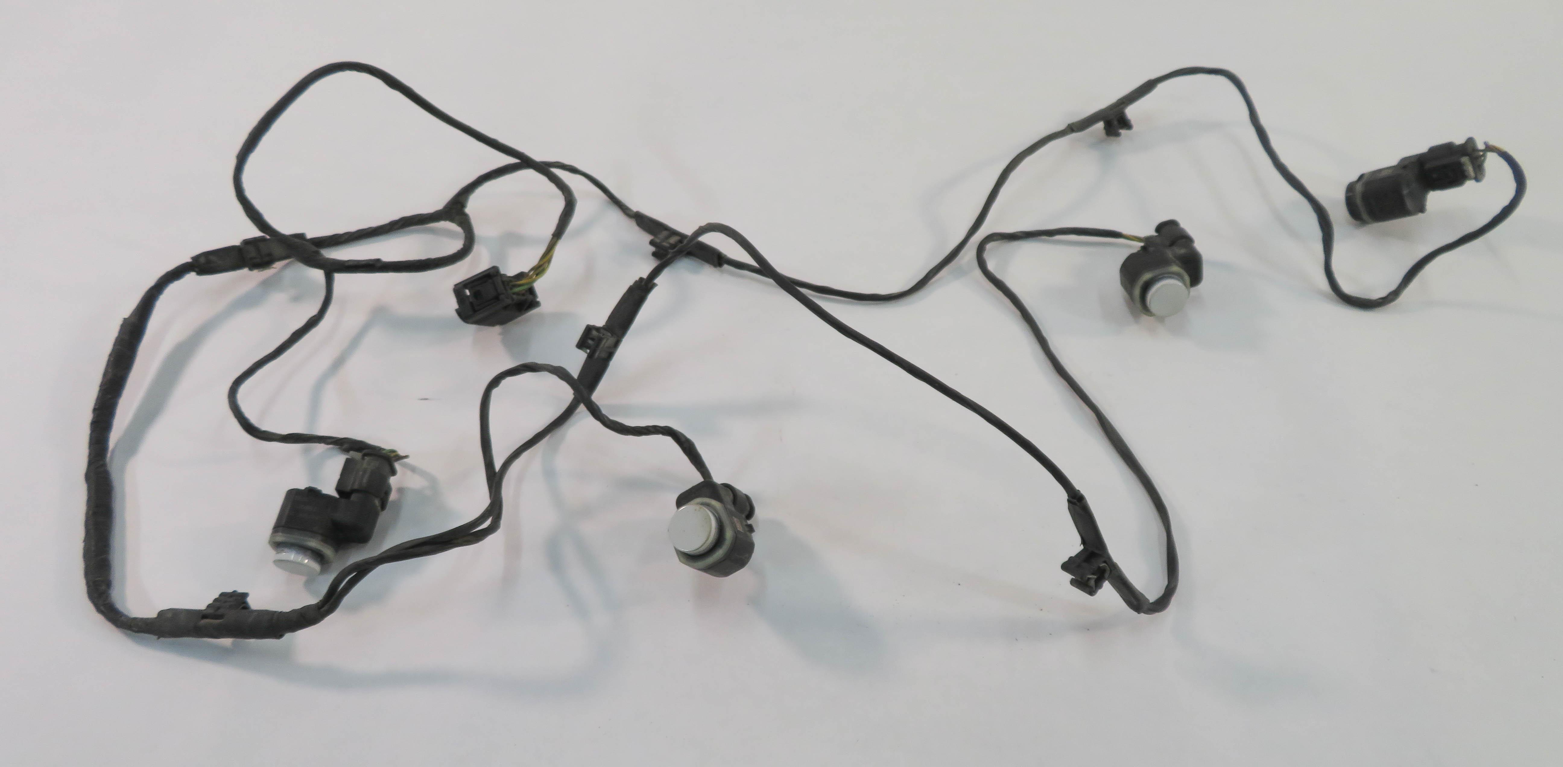 2013 BMW X5M ///M (E70) REAR PDC PARK DISTANCE SENSOR SET (ALPINE WHITE 300) — exact item pictured