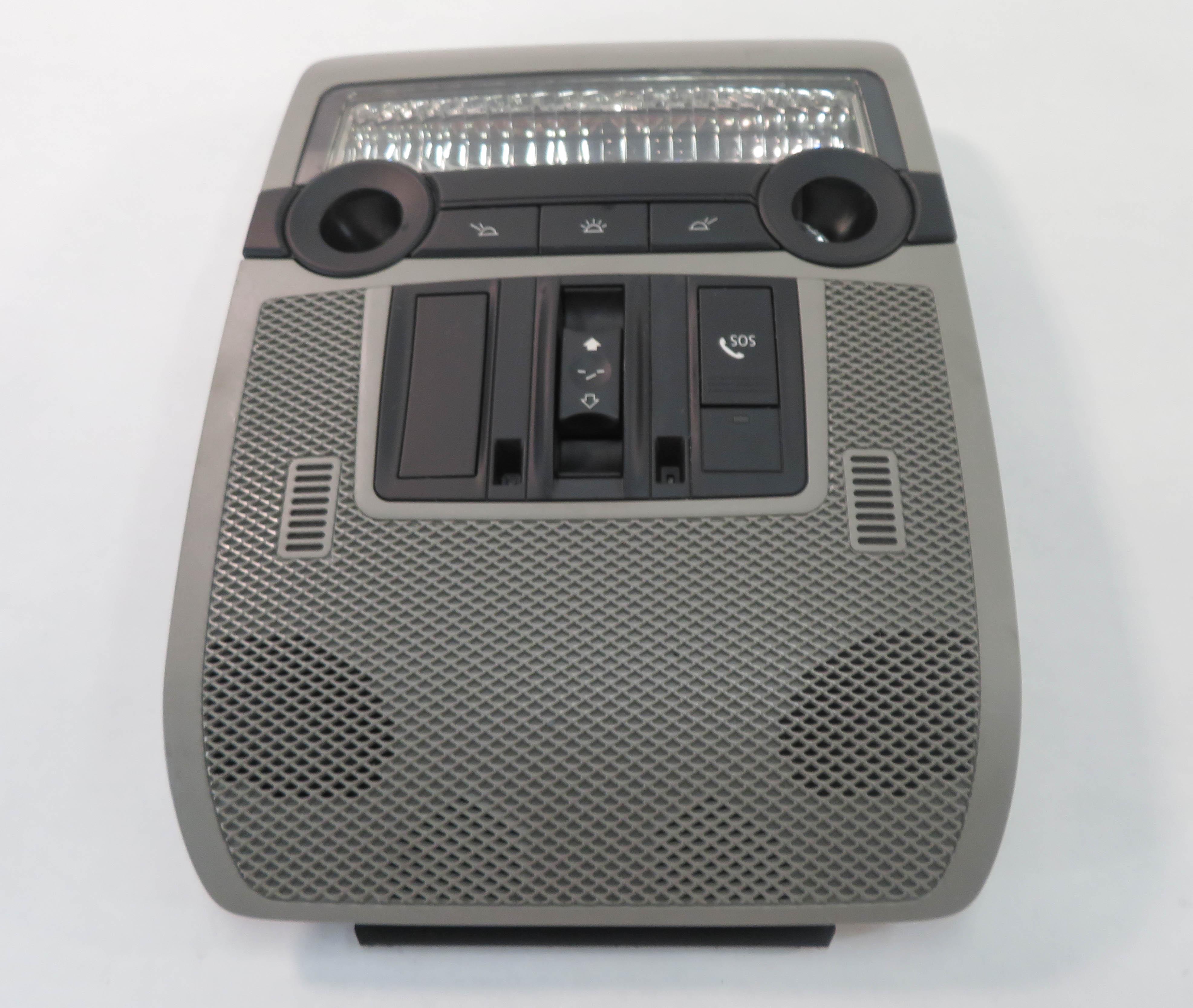 2009 BMW X5 (E70) FRONT MAP READING COURTESY DOME LIGHT LAMP (GRAY) — exact item pictured