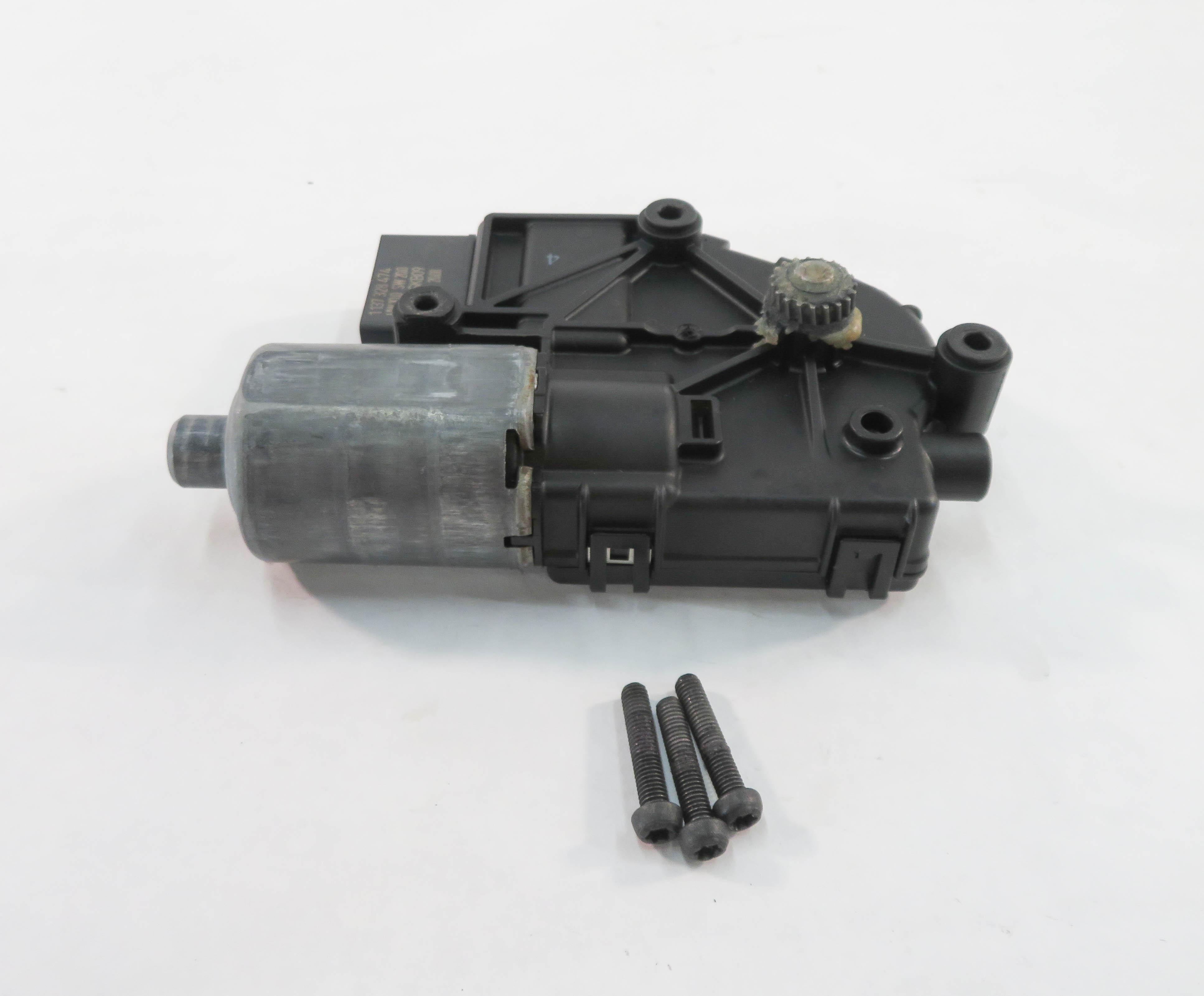 2007-2014 AUDI Q7 (4L) POWER SUN ROOF MOTOR / WINDOW SHADE MOTOR — exact item pictured
