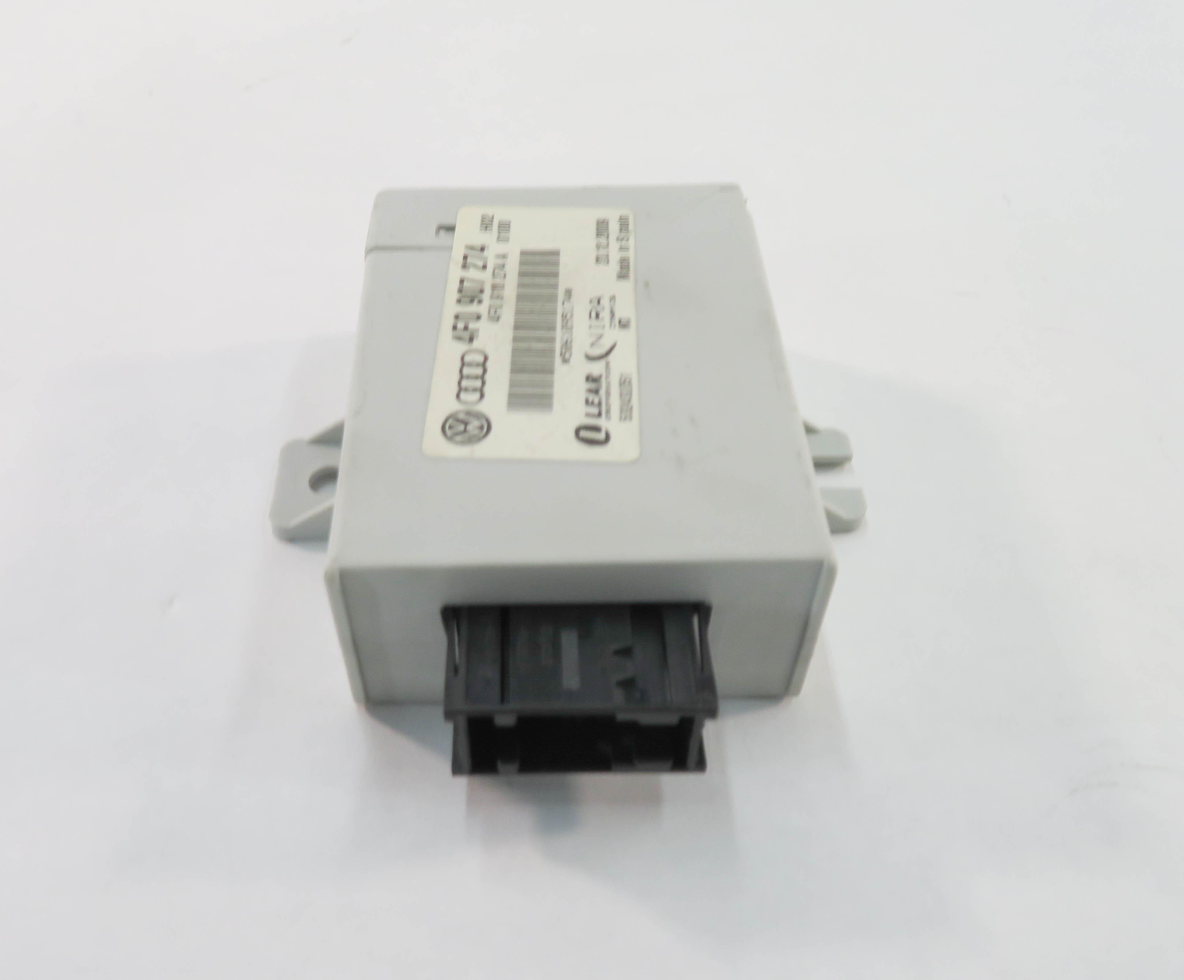 2010 AUDI Q7 (4L) TPMS TIRE AIR PRESSURE SENSOR CONTROL MODULE — exact item pictured