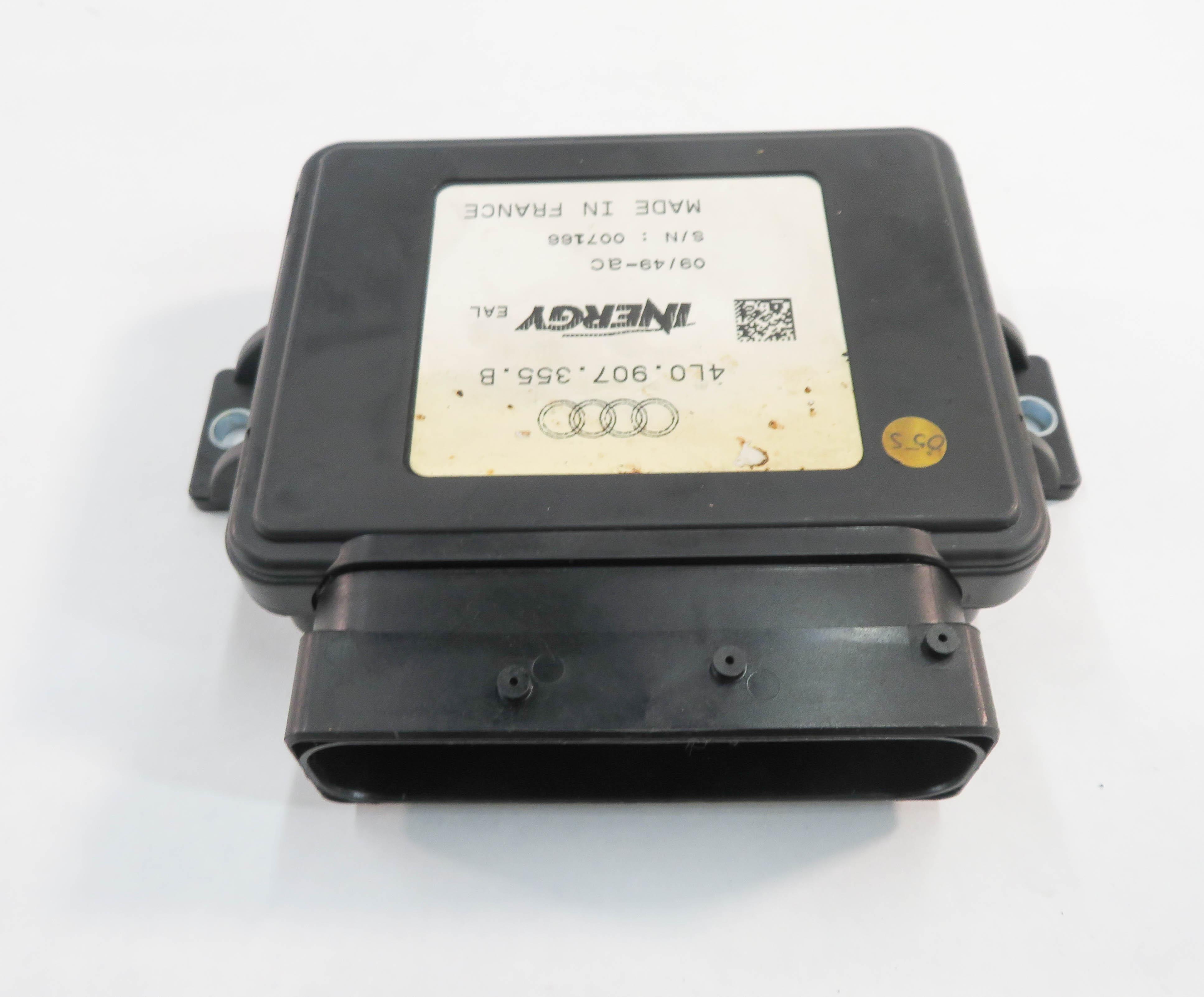 2010-2015 AUDI Q7 (4L) KEYLESS ENTRY CONTROL MODULE COMPUTER — exact item pictured