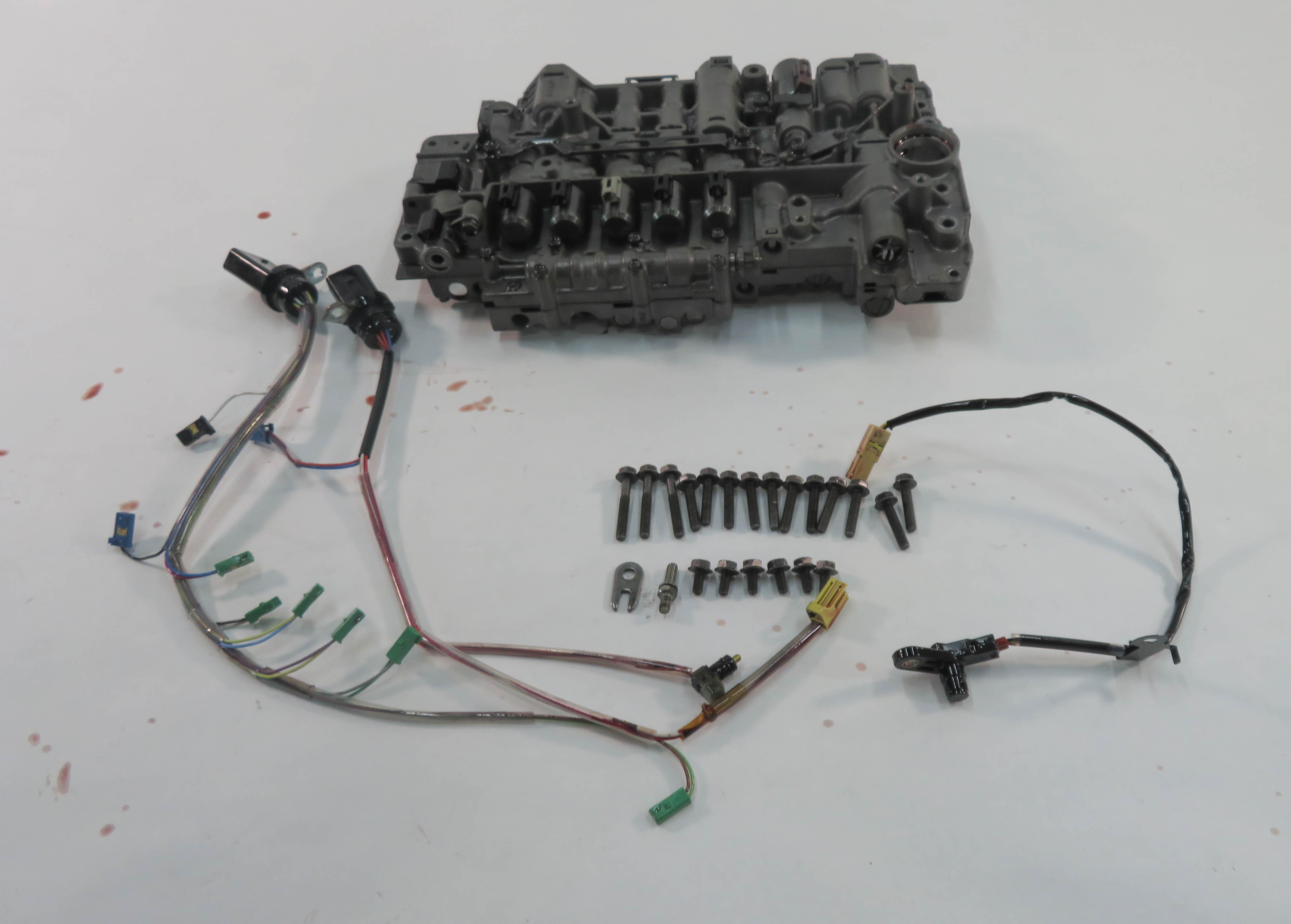 2009-2010 AUDI Q7 (4L) 3.0L TDI DIESEL ENGINE AUTOMATIC TRANSMISSION VALVE BODY — exact item pictured