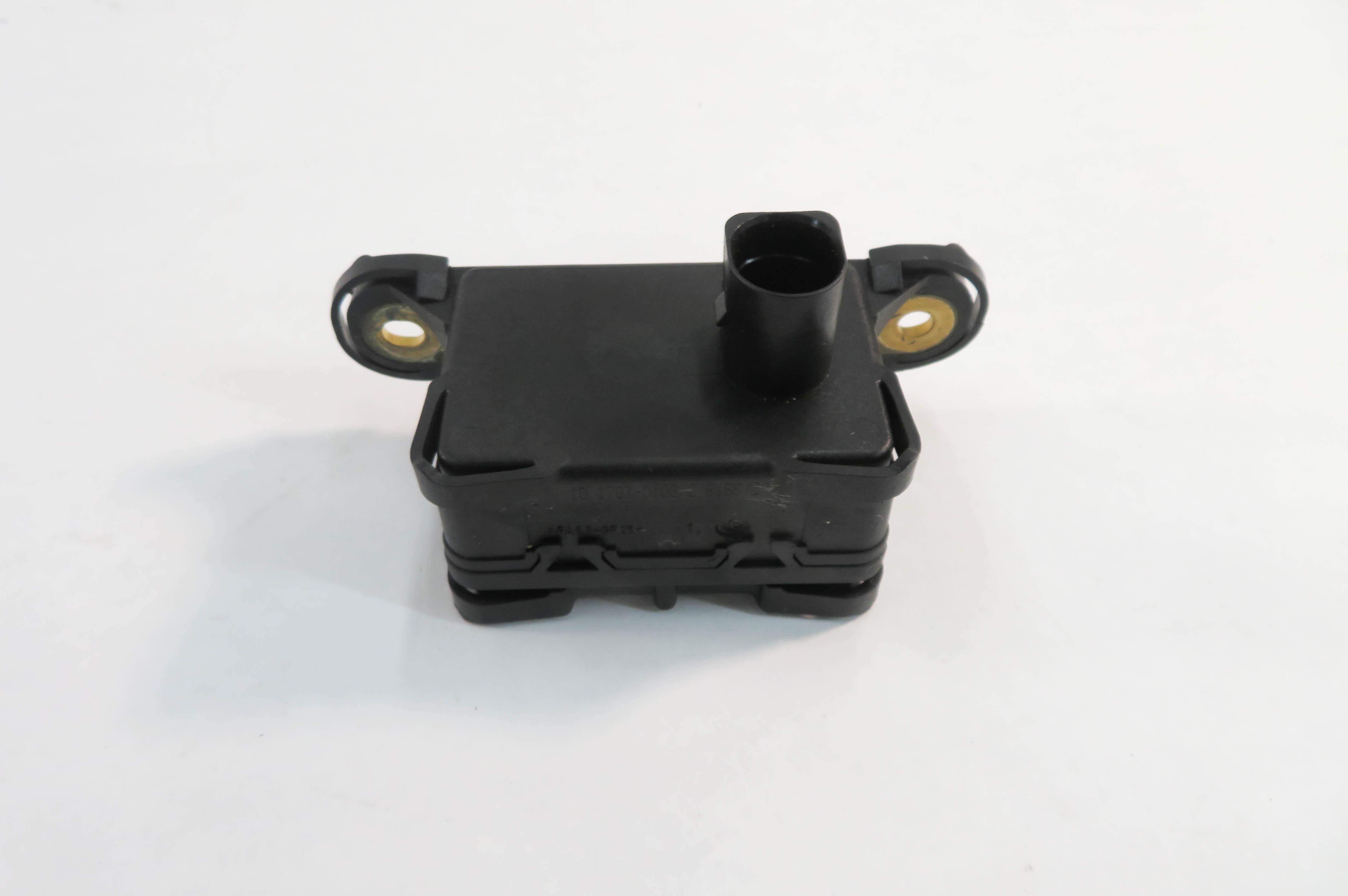 2009 PORSCHE CAYENNE GTS (957) YAW SPEED ACCELERATION TURN RATE STABILITY SENSOR — exact item pictured