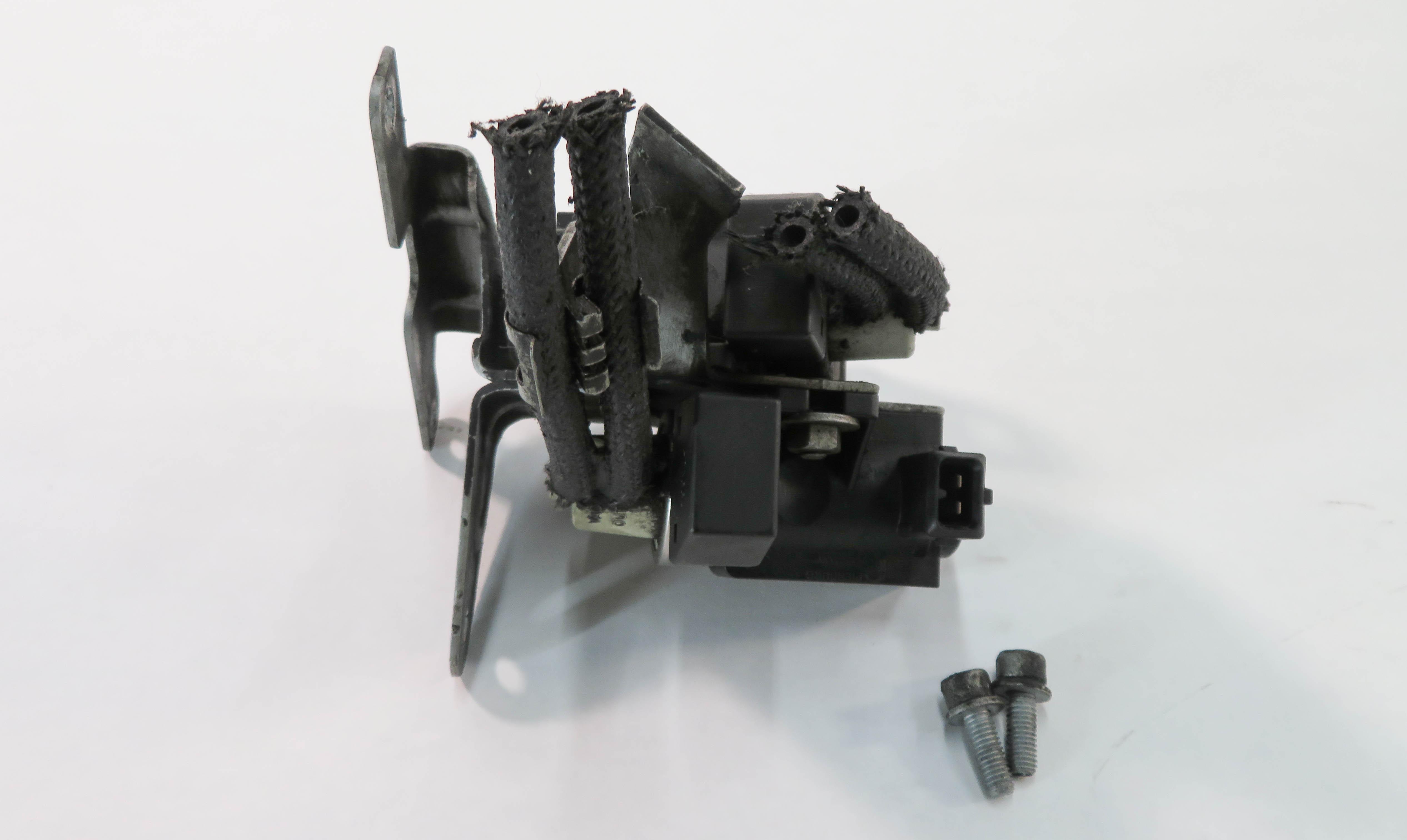 2011 BMW 740i (F01) 4.4L N63 TWIN TURBO ENGINE - TURBO PRESSURE CONVERTER SET-2 — exact item pictured