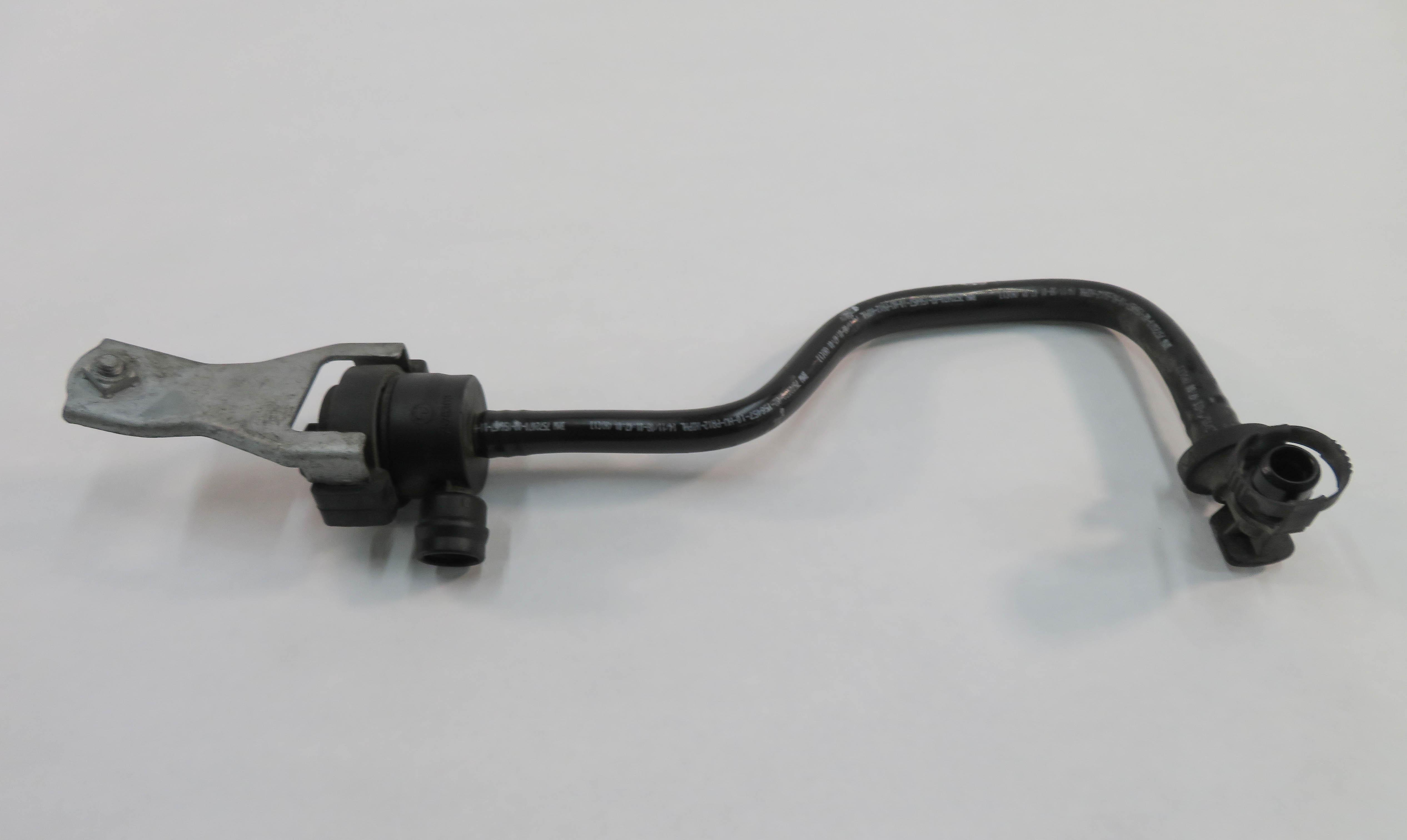 2009 BMW 750i (F01) 4.4L N63 TWIN TURBO ENGINE - FUEL VAPOR PURGE VENT VALVE — exact item pictured