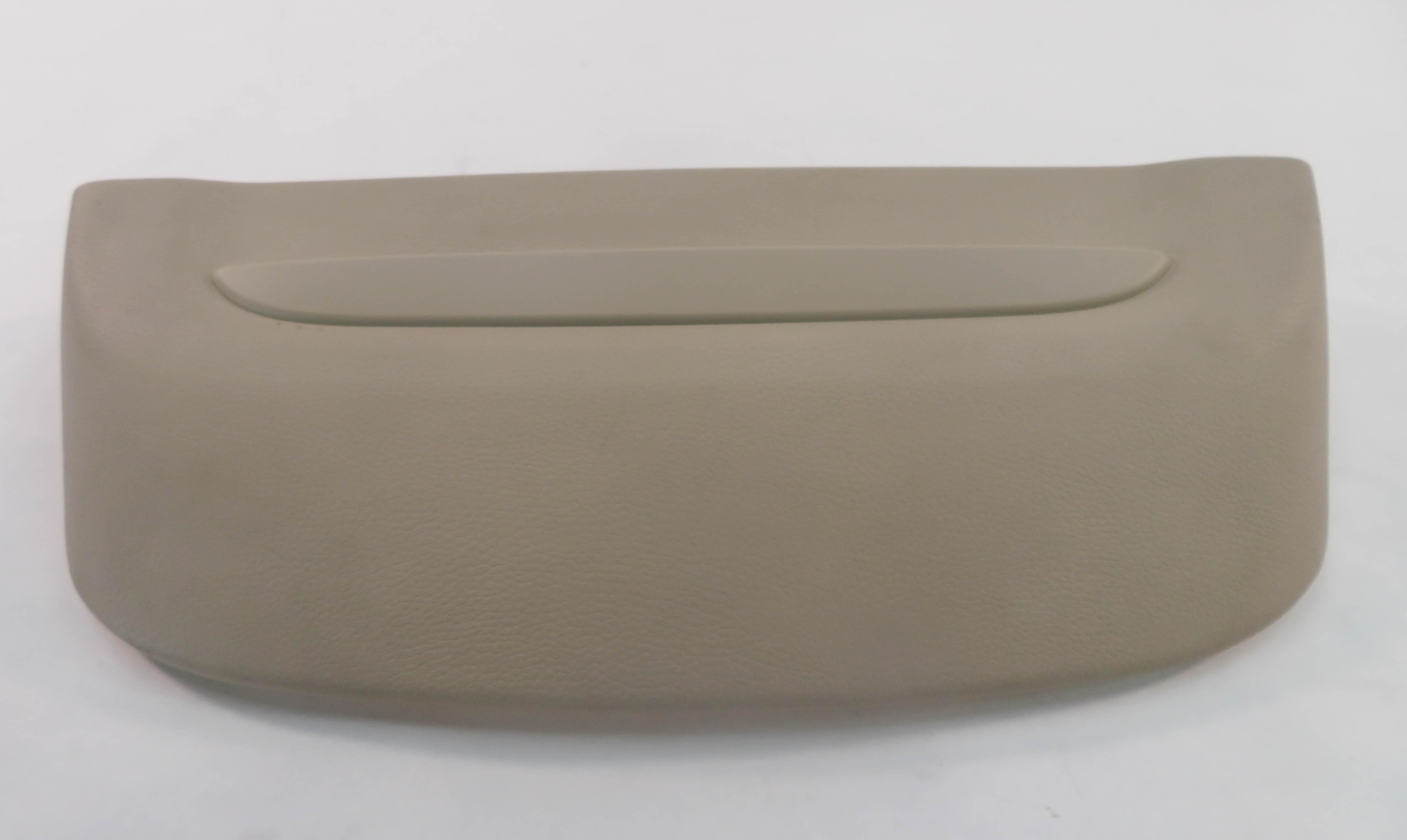 2009 BMW 750i (F01) LEFT FRONT DRIVER SEAT BACK PANEL TRIM w/ LIGHT (OYSTER) — exact item pictured