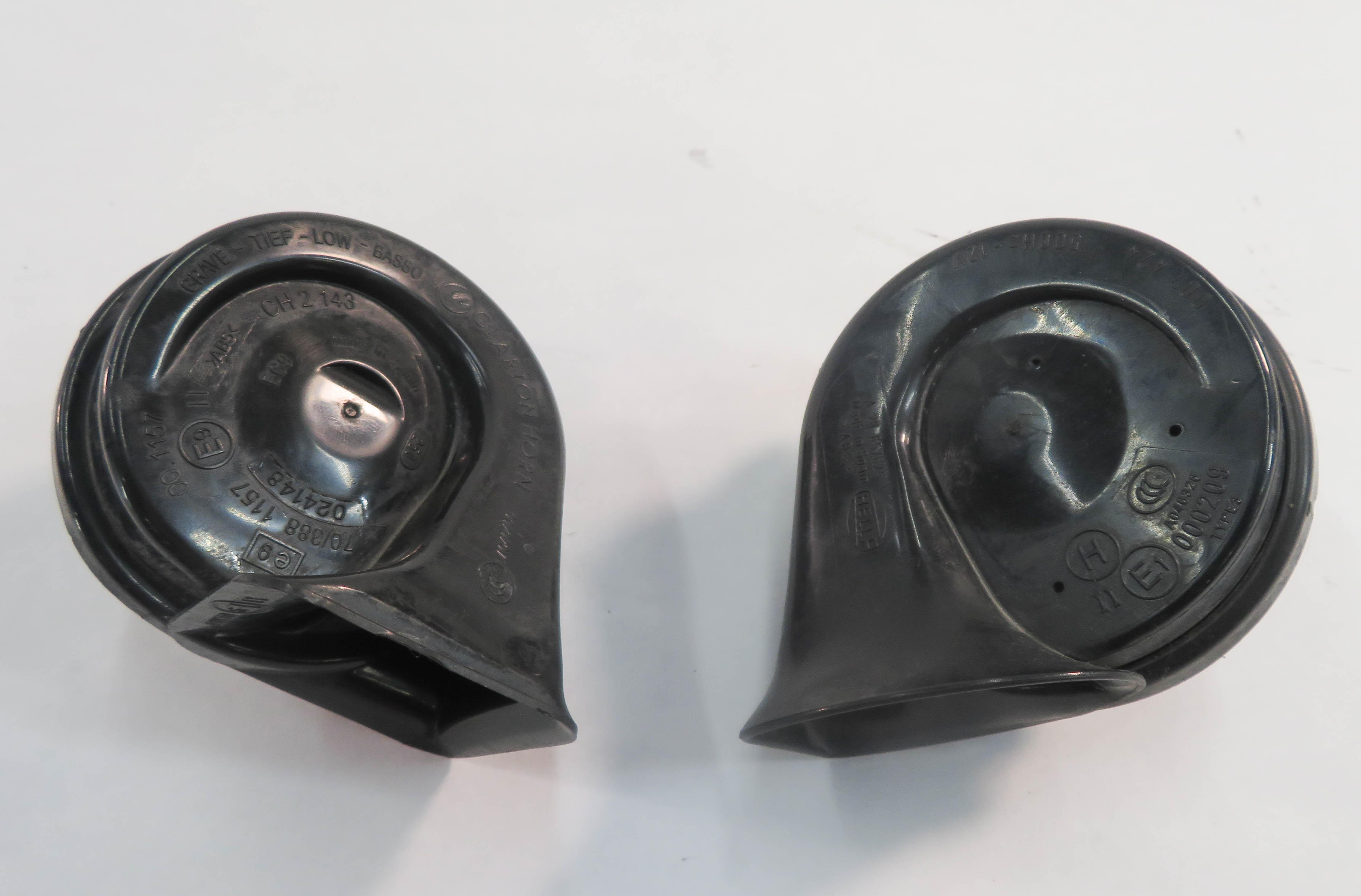 2009 BMW 750i (F01 F02 F04) HIGH & LOW TONE SAFETY HORN SET-2 — exact item pictured