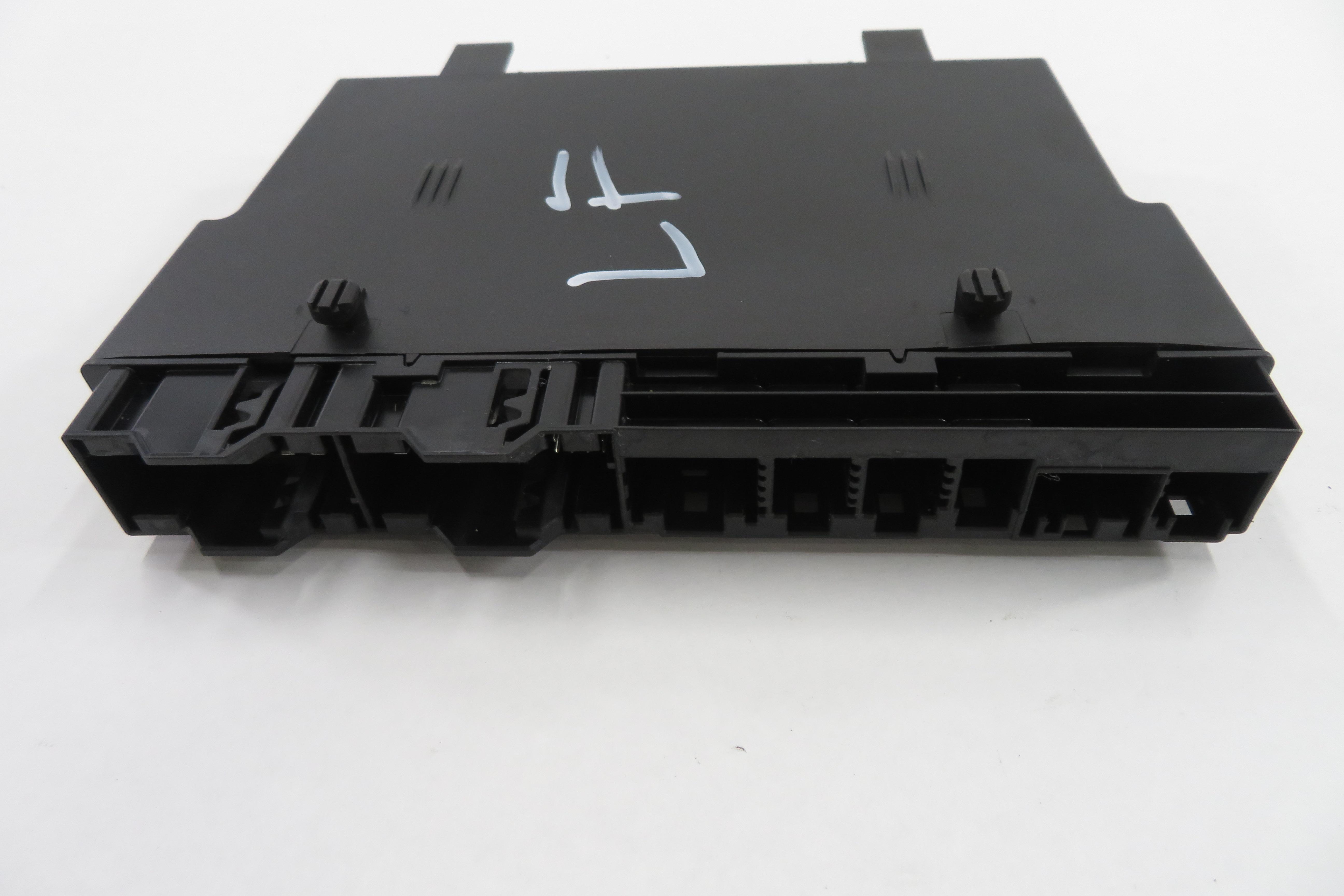 2009-2010 BMW 750i 760i (F01) FRONT COMFORT SEAT MEMORY CONTROL MODULE COMPUTER — exact item pictured