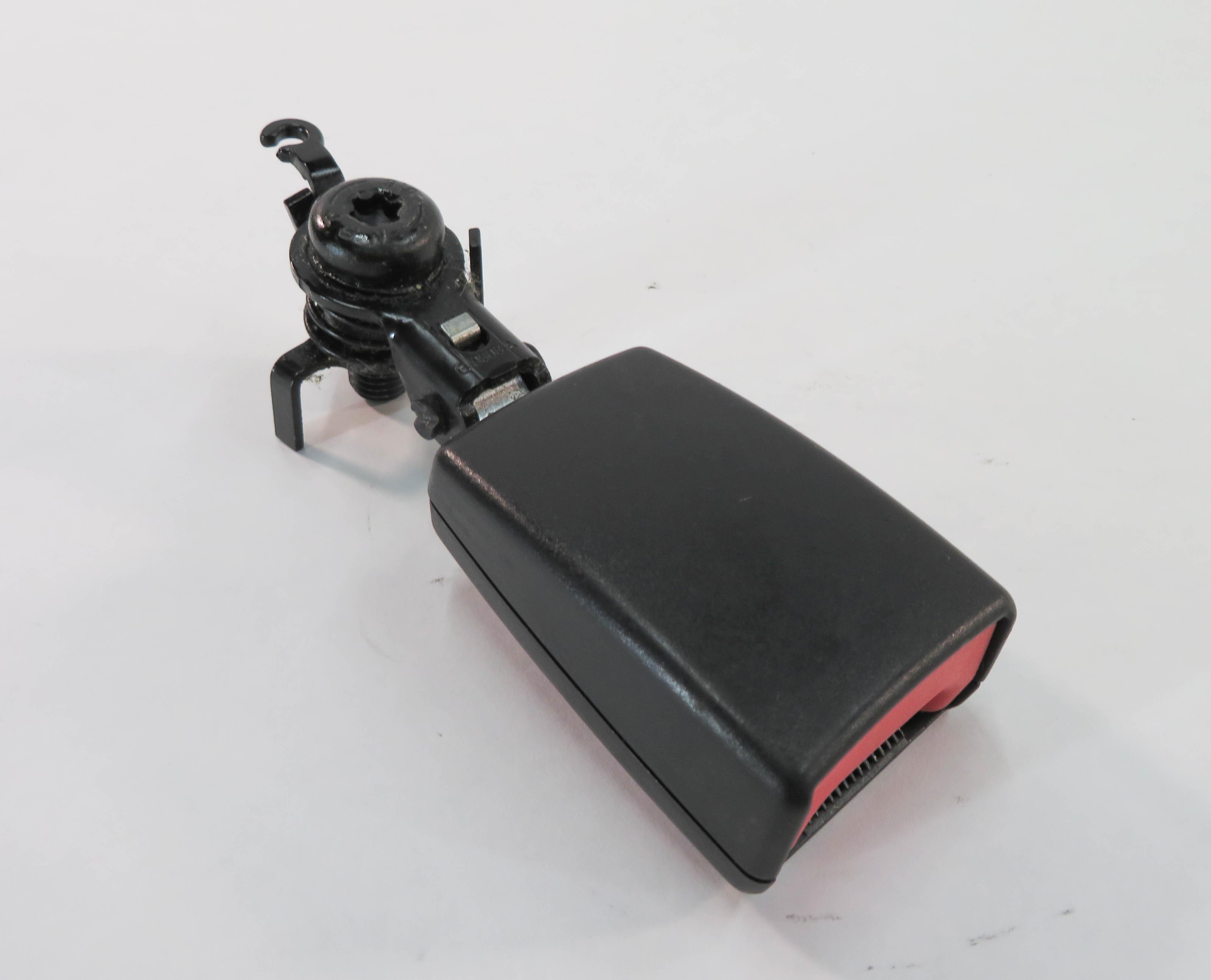 2011 RANGE ROVER SPORT (L320) REAR 2nd SECOND ROW SEAT CENTER SEATBELT RECEIVER — exact item pictured