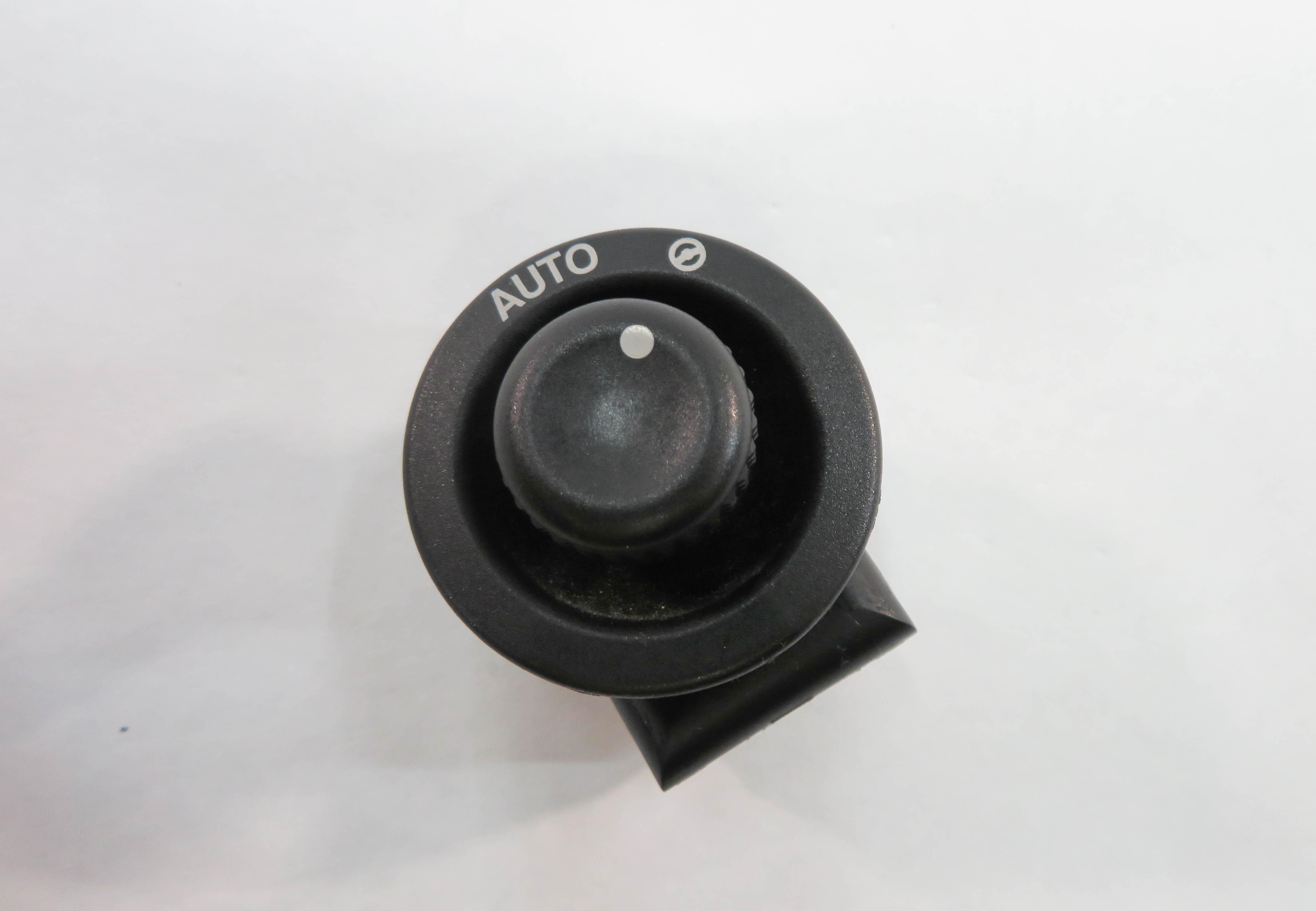 2011 RANGE ROVER SPORT (L320) STEERING COLUMN ADJUSTMENT SWITCH — exact item pictured