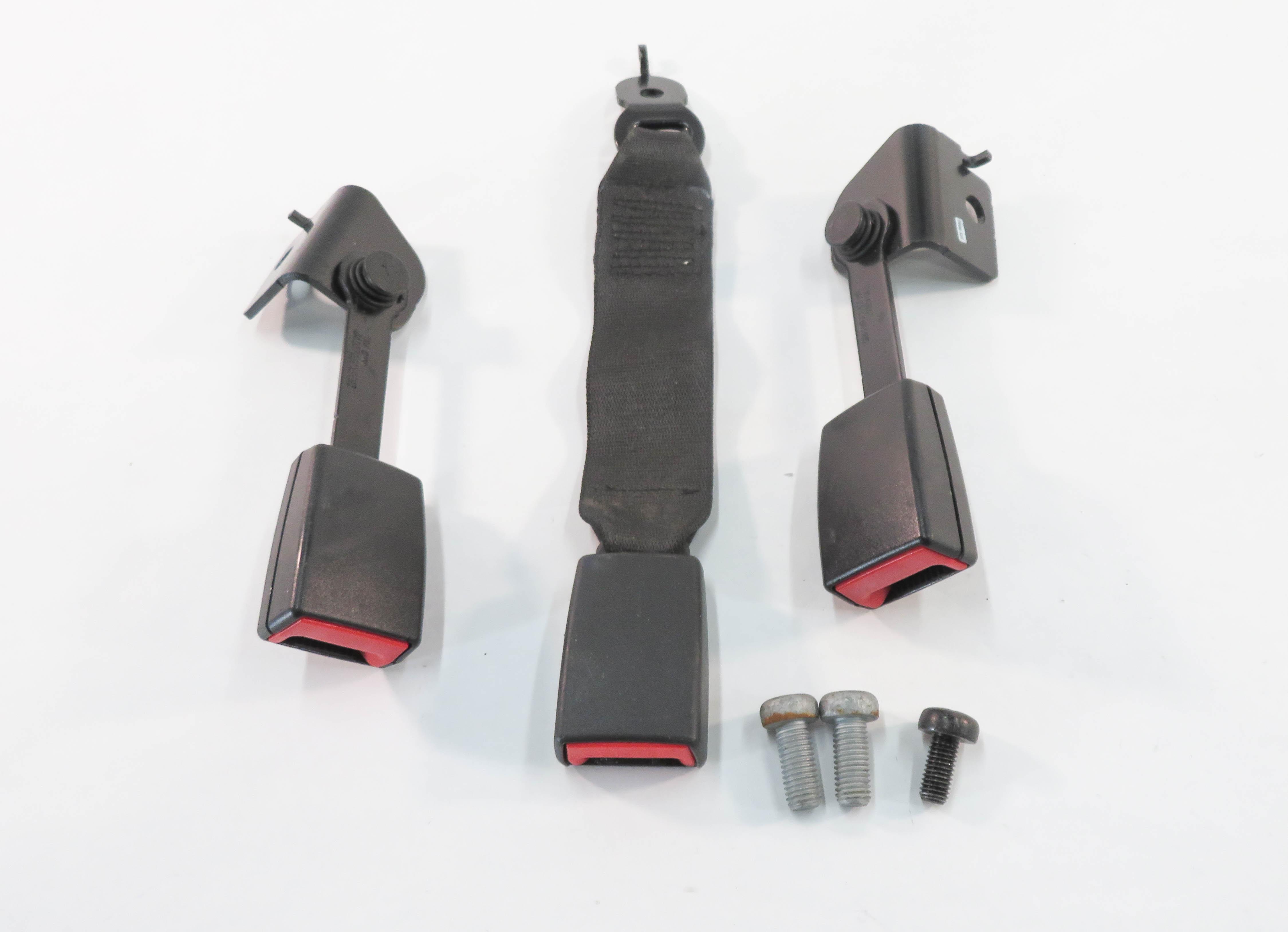 2009 BMW 750i (F01) REAR SEAT SEATBELT BUCKLE RECEIVER SET-3 (BLACK) — exact item pictured
