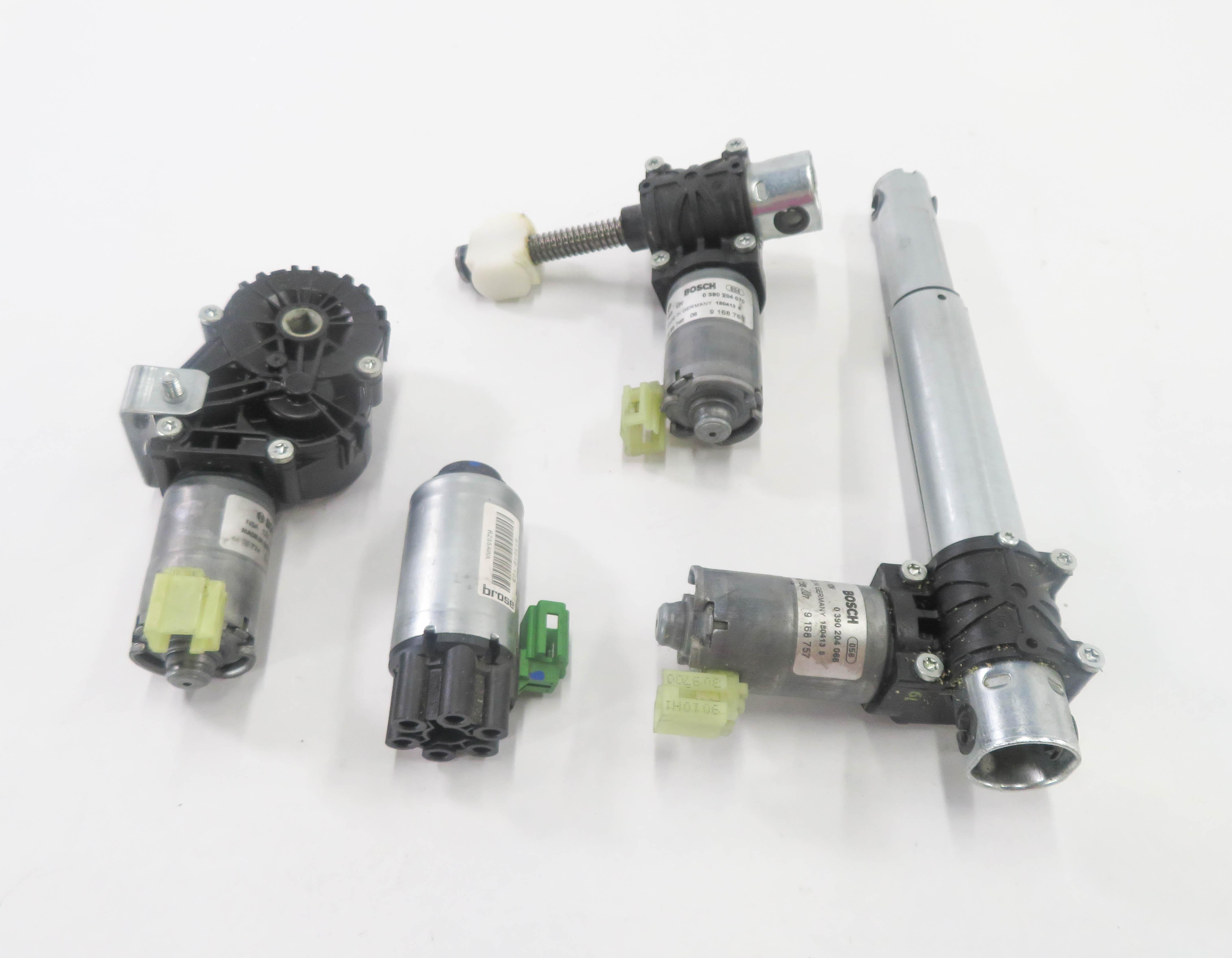 2013 BMW 528i (F10) LEFT FRONT DRIVER SEAT TRACK SEAT MOTOR SET-4 — exact item pictured