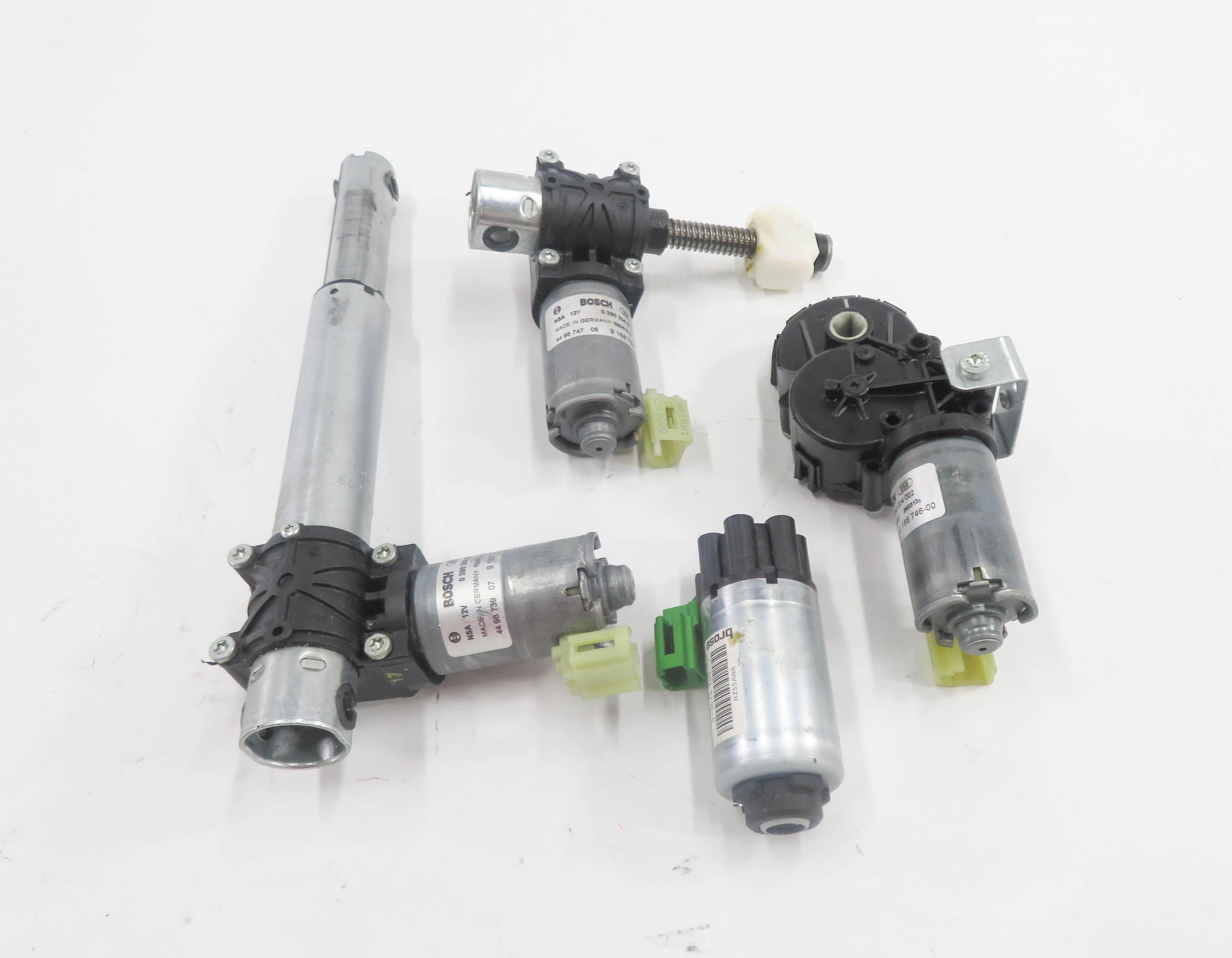 2013 BMW 528i (F10) RIGHT FRONT PASSENGER SEAT TRACK SEAT MOTOR SET-4 — exact item pictured