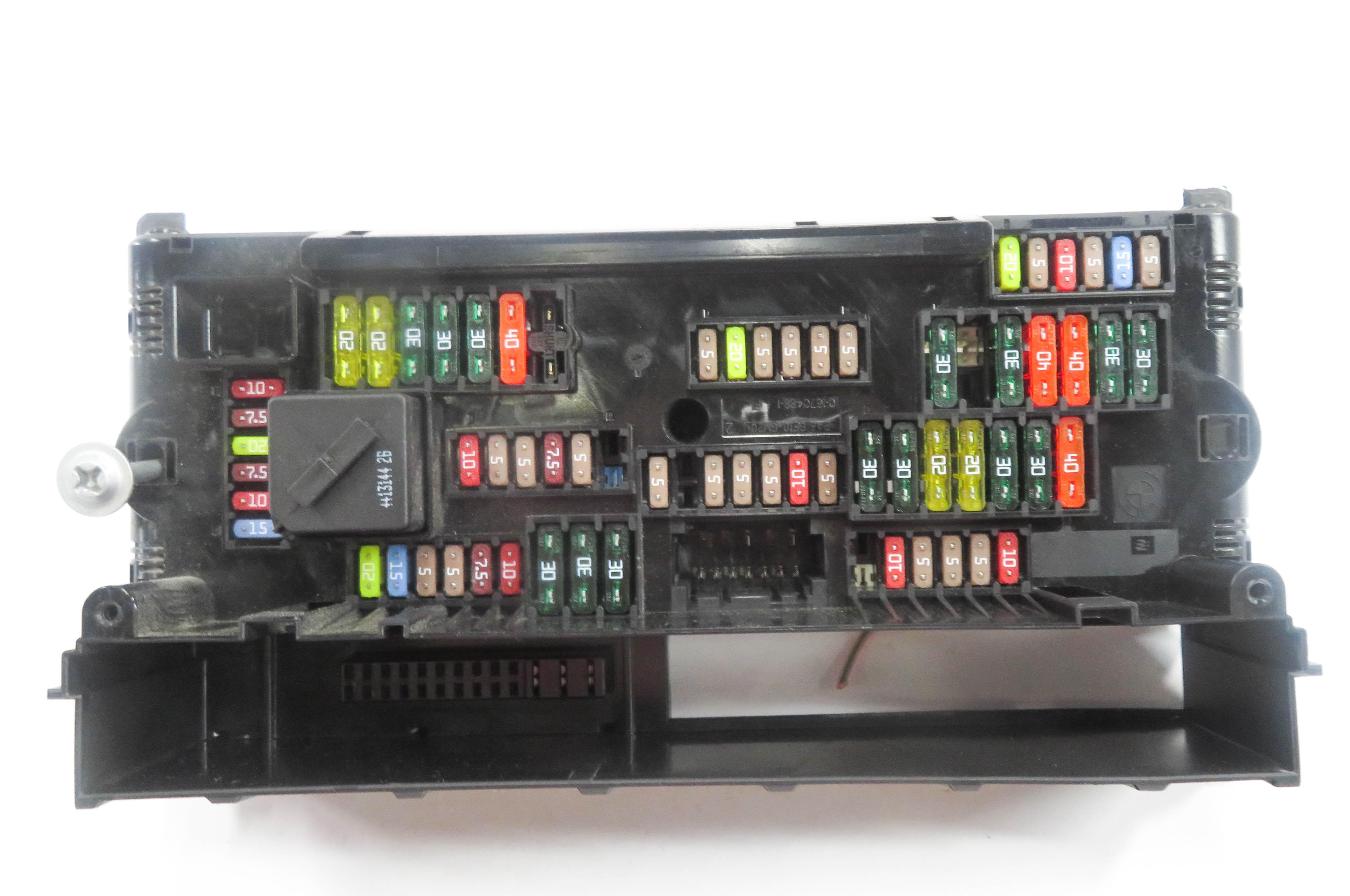 2013 BMW 528i (F10) FRONT POWER DISTRIBUTION FUSE BOX — exact item pictured