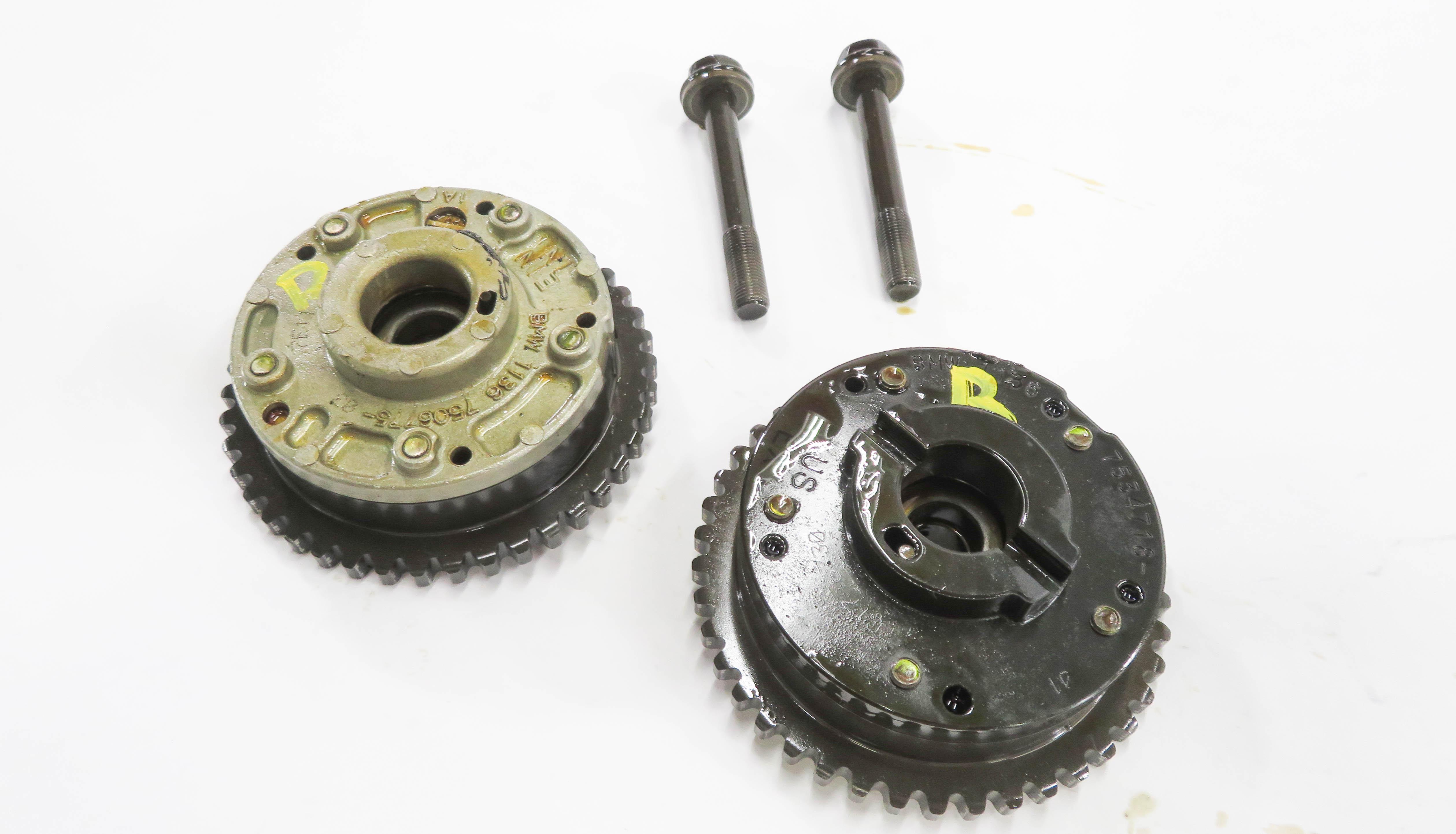 2008 BMW X5 (E70) 4.8L N62 V8 - RIGHT ENGINE INTAKE & EXHAUST TIMING GEAR SET — exact item pictured