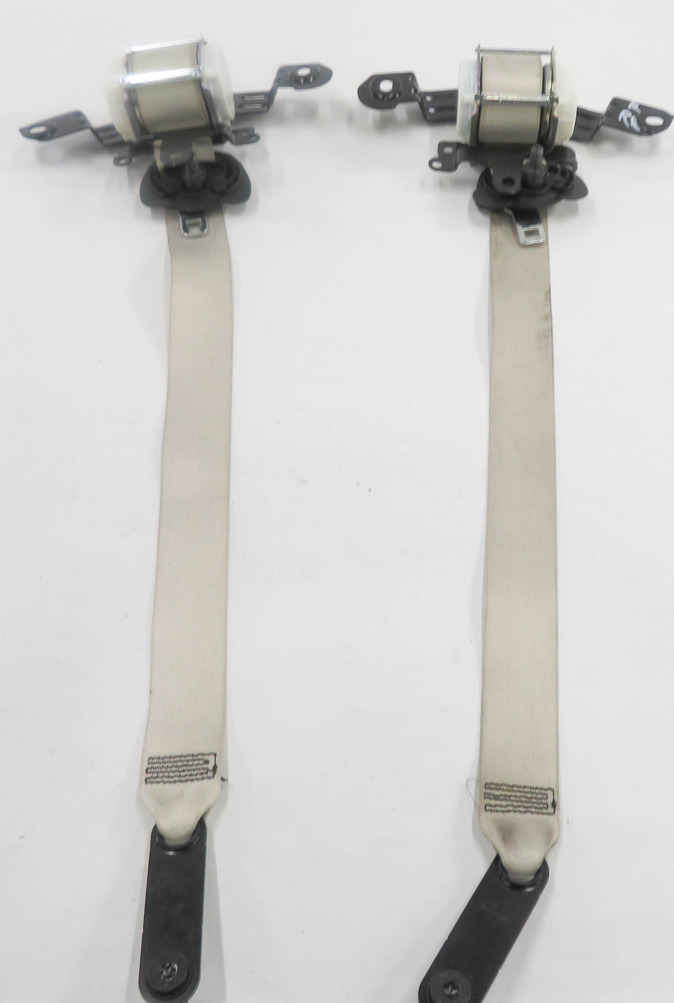 2011 BMW 535iGT (F07) REAR LEFT & RIGHT SEAT SEATBELT RETRACTOR SET-2 (IVORY) — exact item pictured