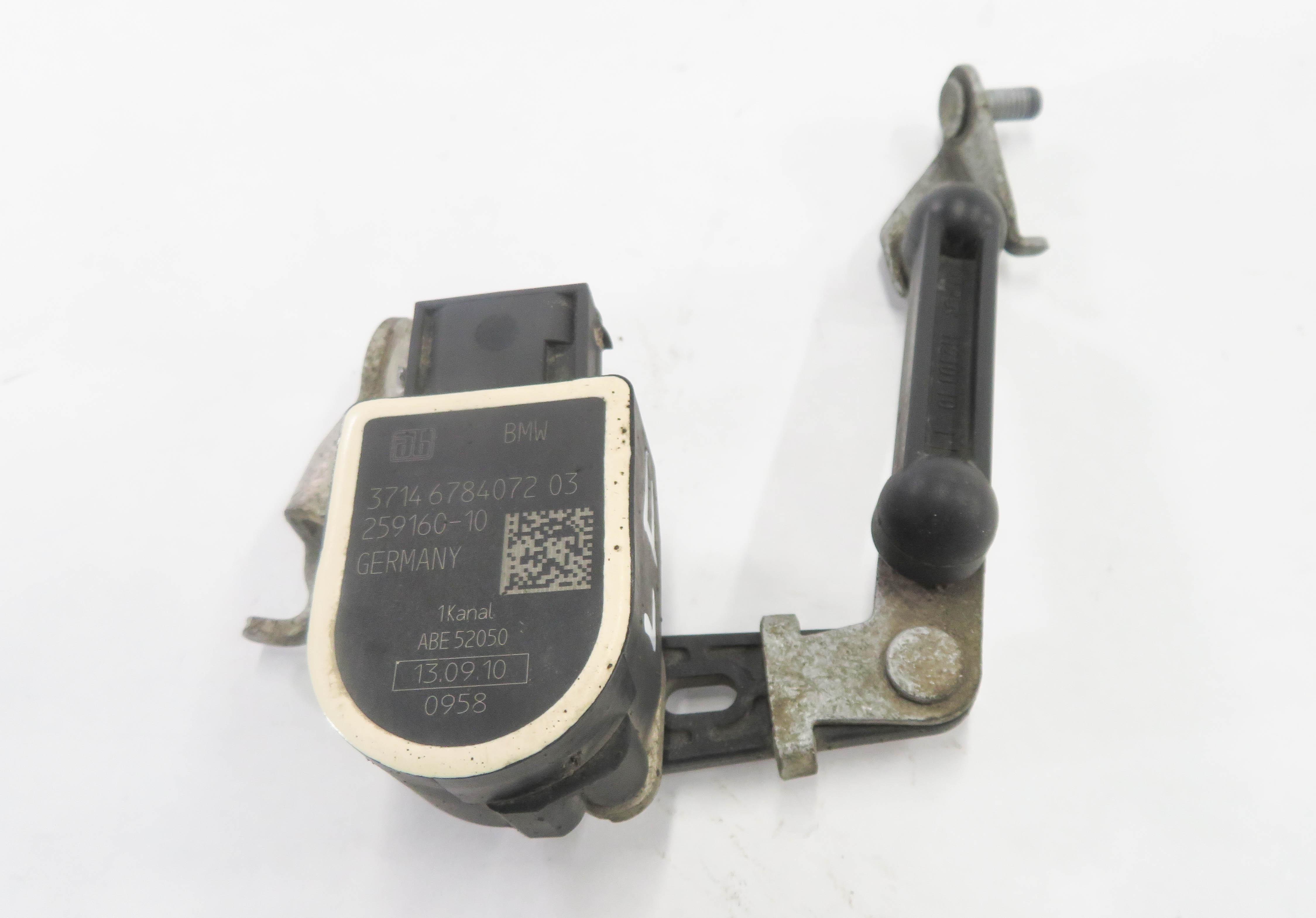 2011 BMW 535iGT (F07) LEFT FRONT DRIVER SUSPENSION HEIGHT LEVEL SENSOR — exact item pictured