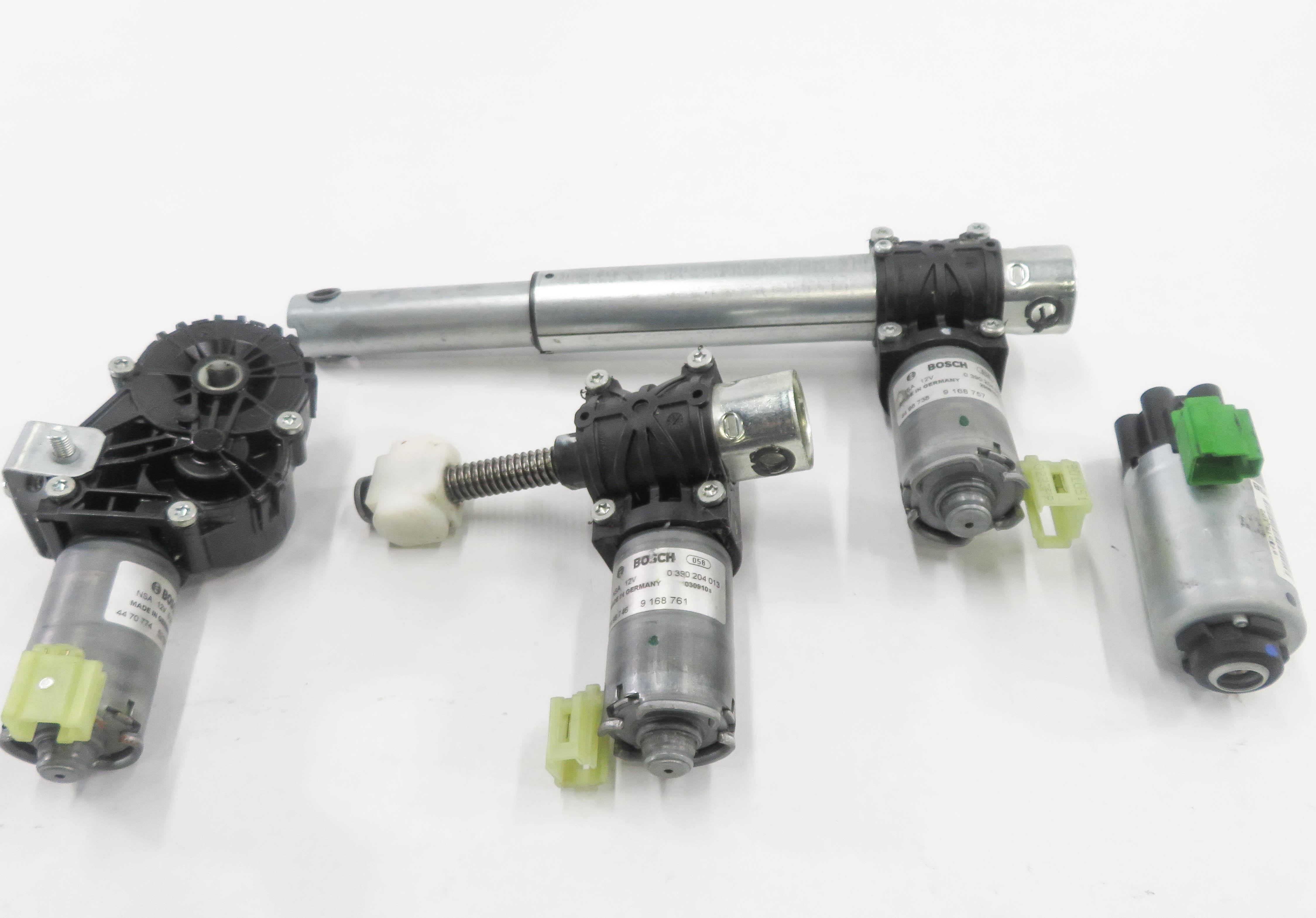 2011 BMW 535iGT (F07) LEFT FRONT DRIVER POWER SEAT ADJUSTMENT MOTOR SET-4 — exact item pictured