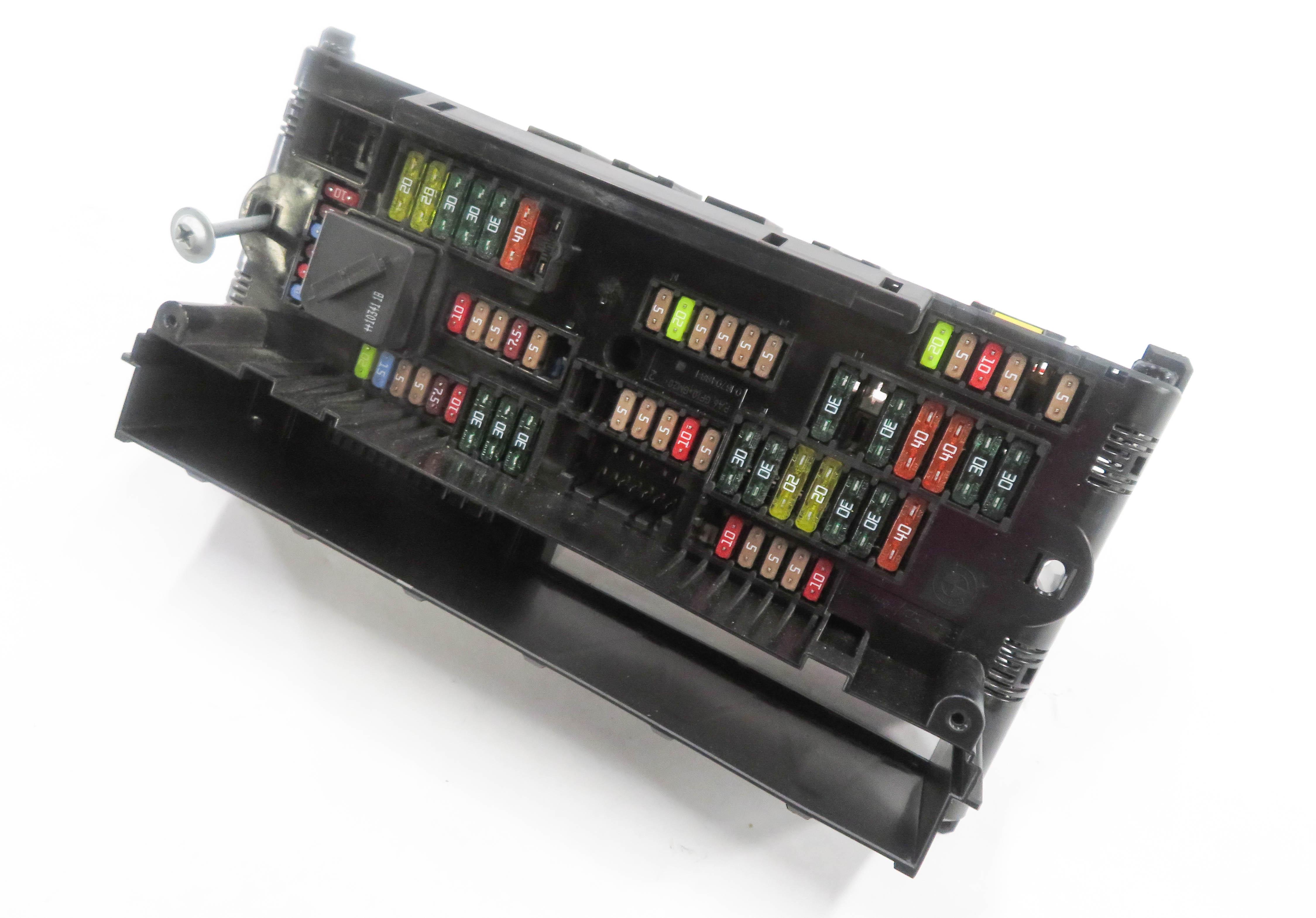 2011 BMW 535iGT (F07) FRONT POWER DISTRIBUTION RELAY FUSE BOX — exact item pictured