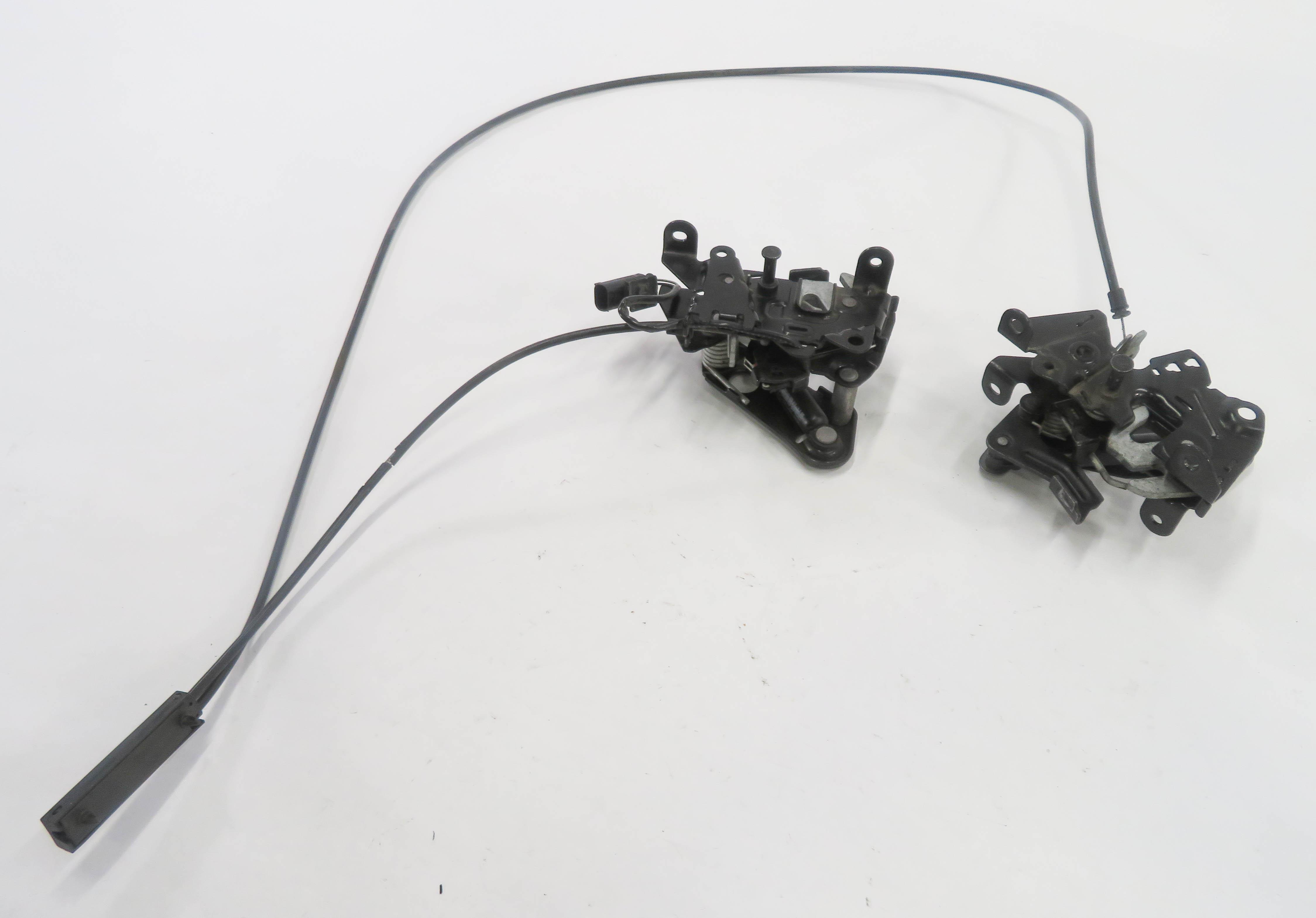 2011 BMW 535iGT (F07) FRONT LEFT & RIGHT LOWER HOOD LOCK LATCH SET-2 — exact item pictured