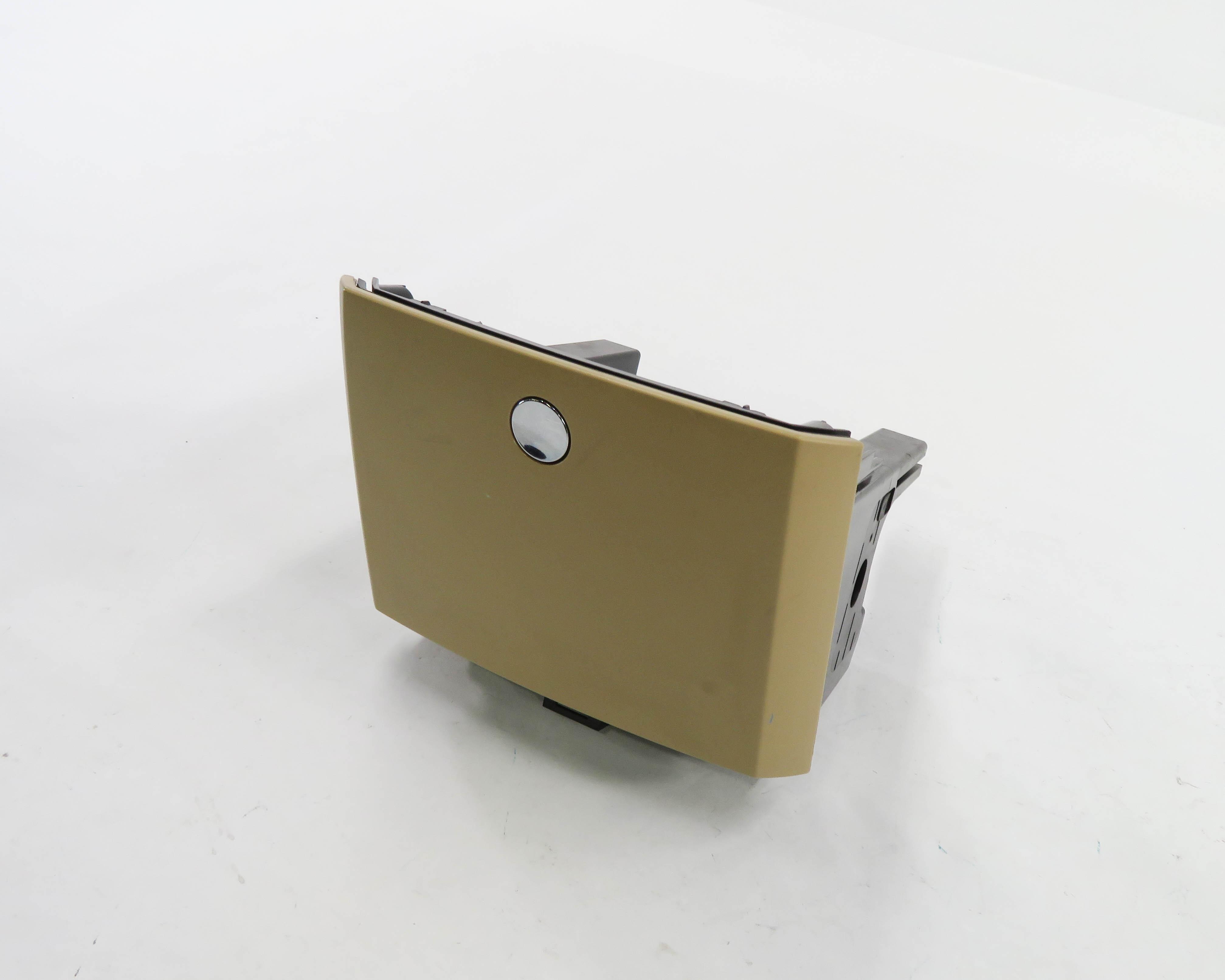 2006 MERCEDES R350 (W251) REAR CENTER CONSOLE CUP HOLDER ASH TRAY (BROWN) — exact item pictured