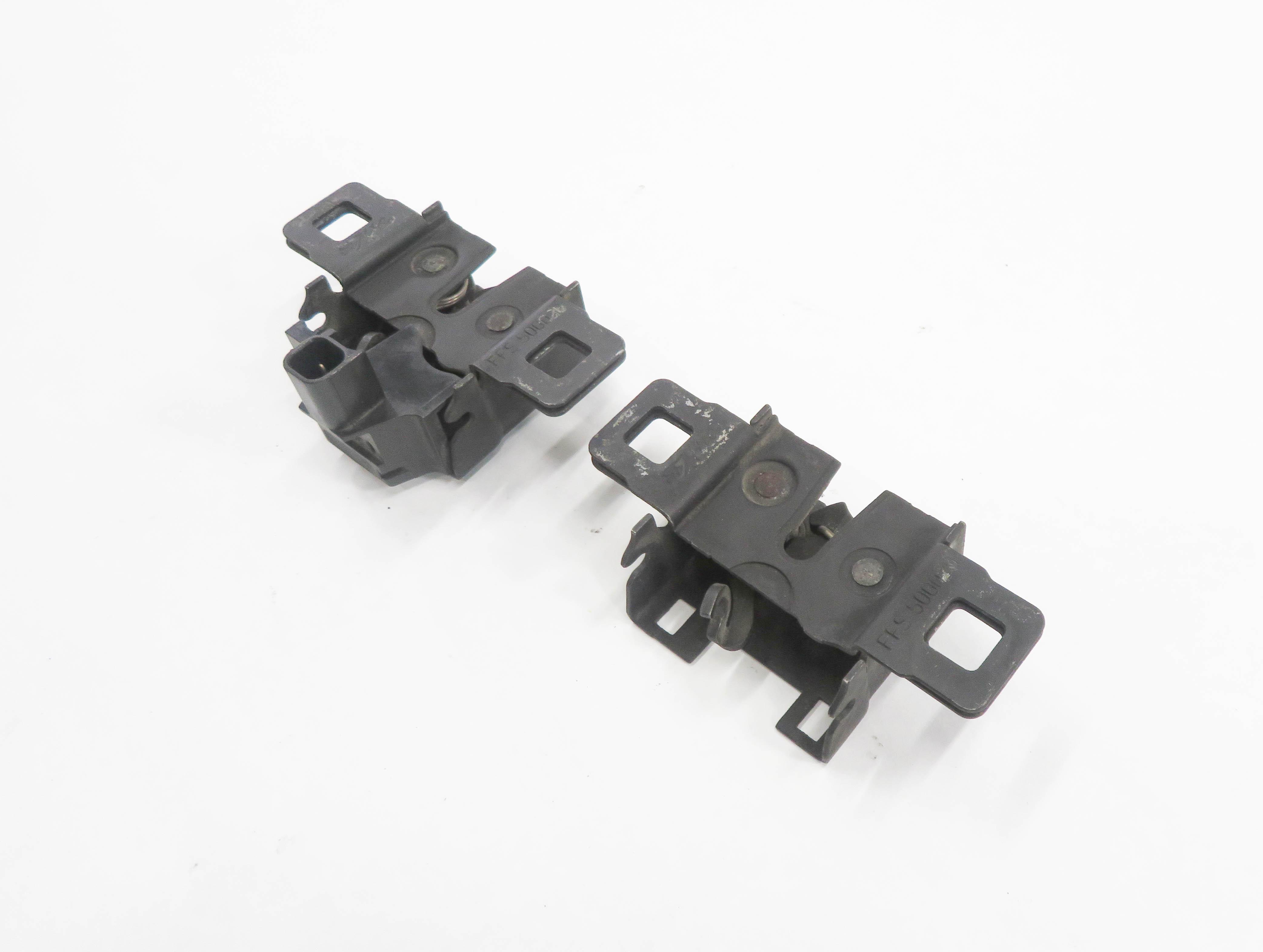 2010 RANGE ROVER SPORT (L320) FRONT LEFT & RIGHT LOWER HOOD LATCH SET-2 — exact item pictured