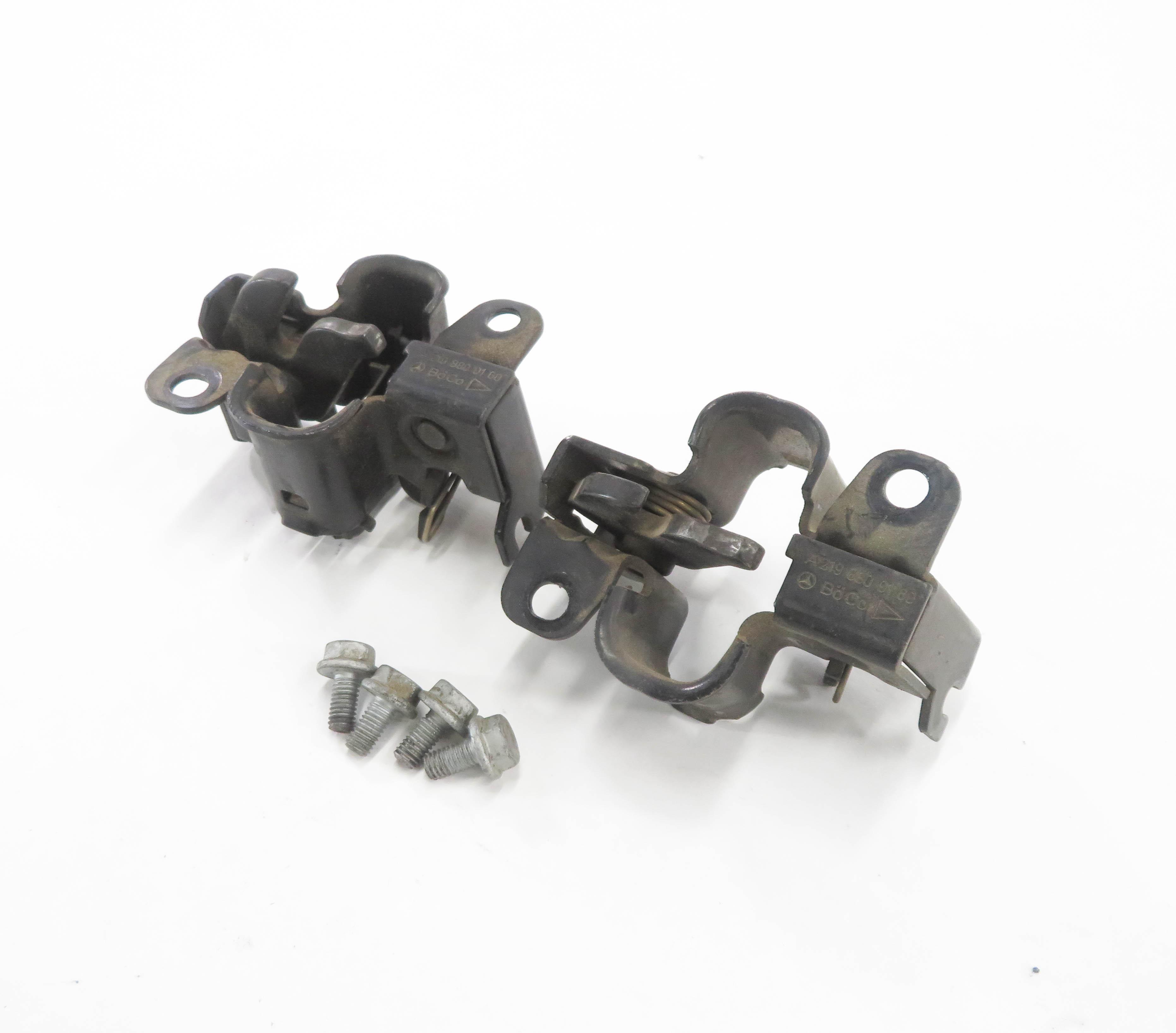 2008 MERCEDES CLS63 AMG (C219) FRONT LEFT & RIGHT LOWER HOOD LOCK LATCH SET-2 — exact item pictured