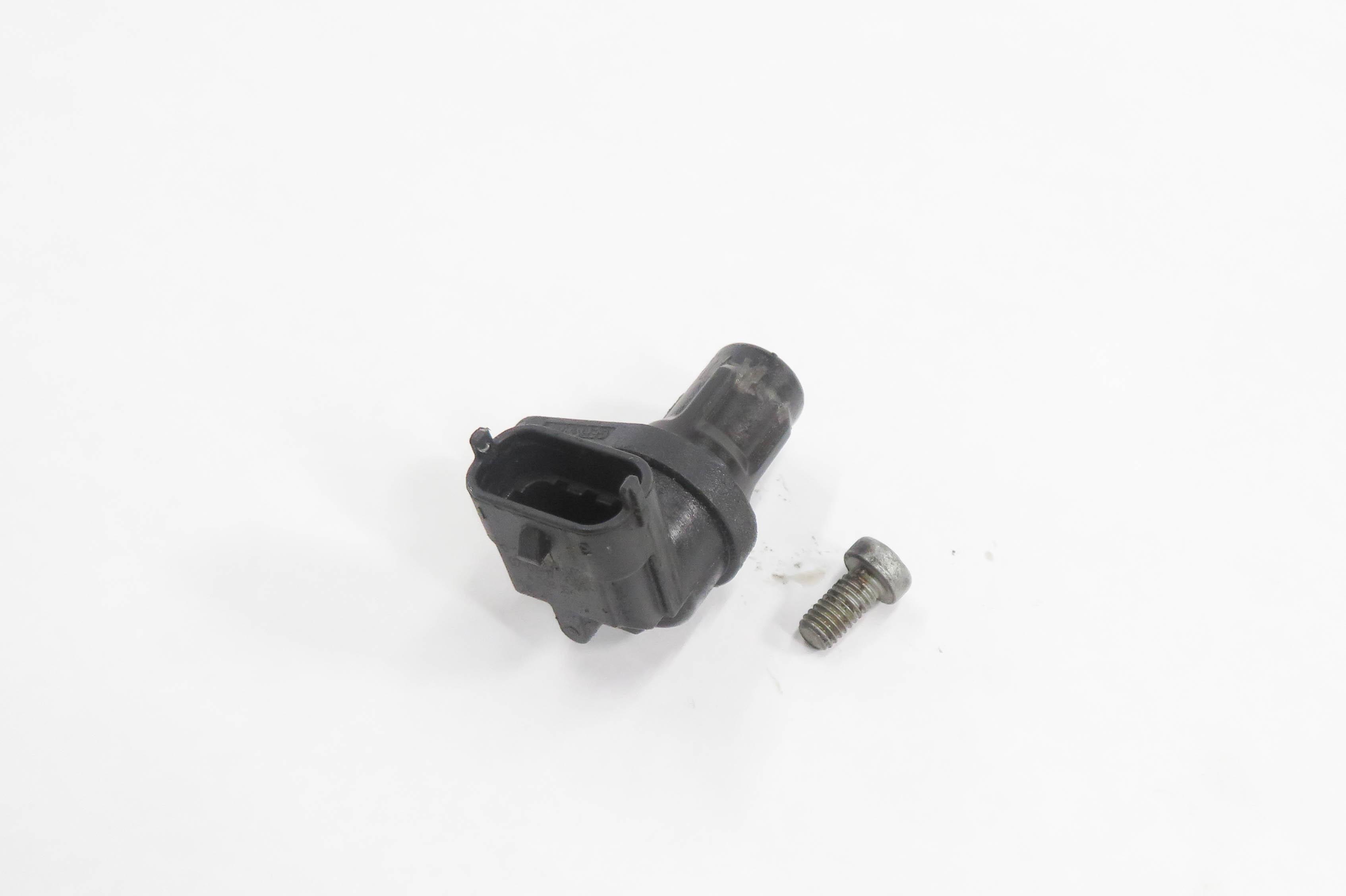 2008 MERCEDES CLS63 AMG (C219) 6.3L ENGINE - RIGHT CAMSHAFT CAM POSITION SENSOR — exact item pictured