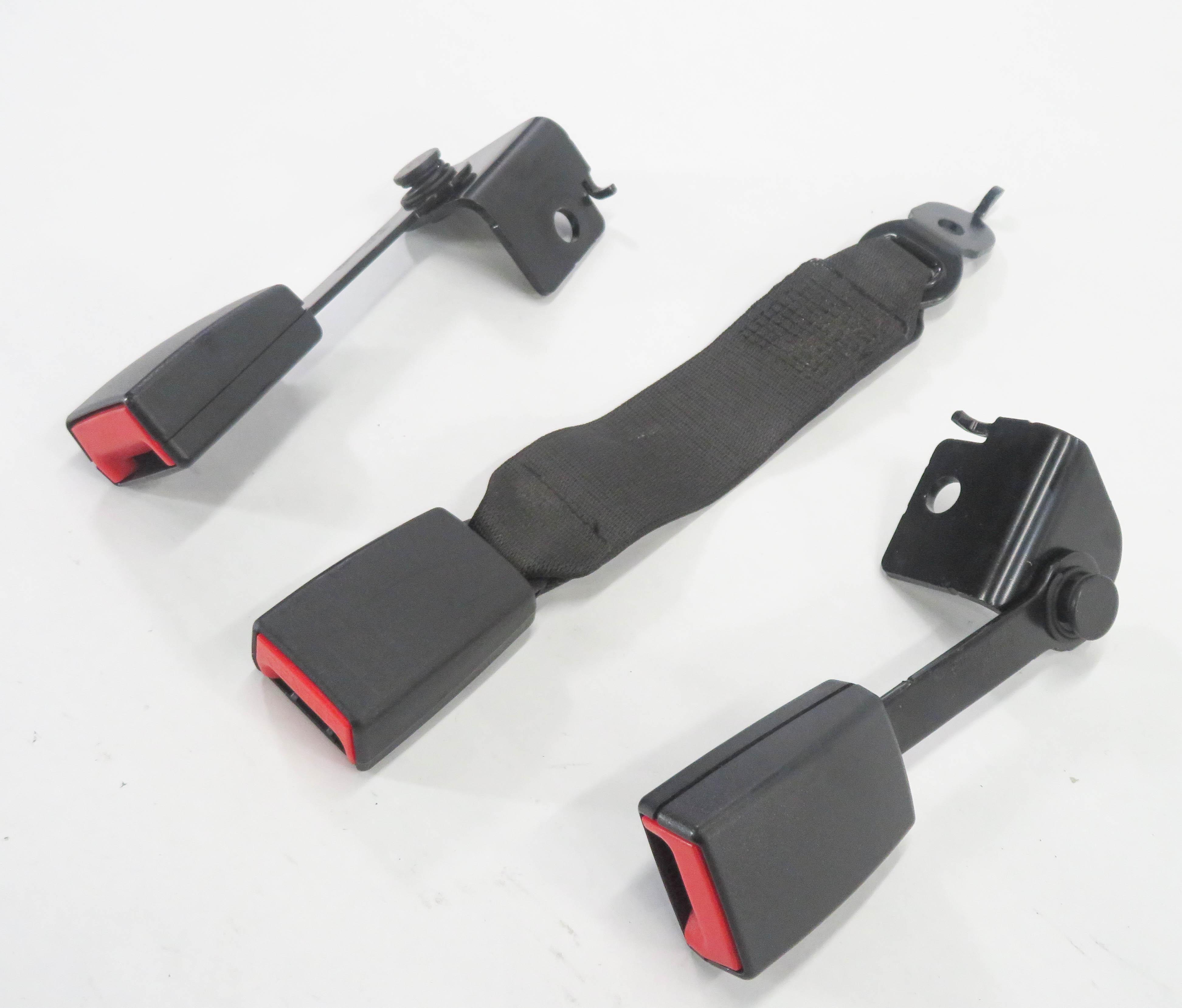 2011 BMW 750i (F01) REAR SEAT SEATBELT BUCKLE RECEIVER SET-3 (BLACK) — exact item pictured