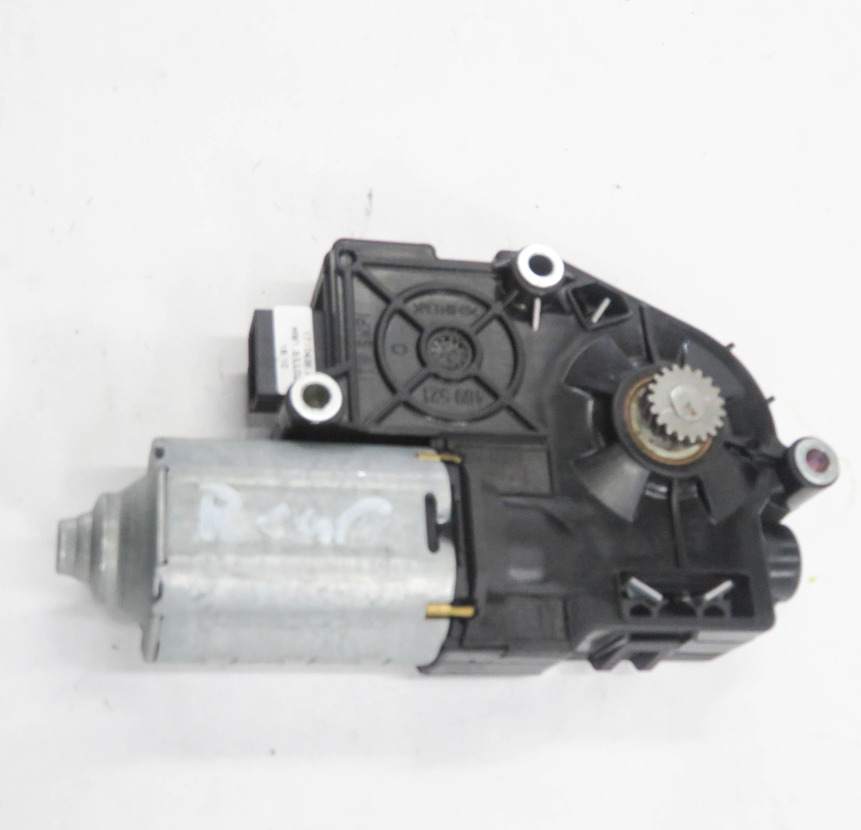 12-20 BMW 228i 230i 320i 328i 330i 335i 340i 428i 430i 435i 528i - SUNROOF MOTOR — exact item pictured