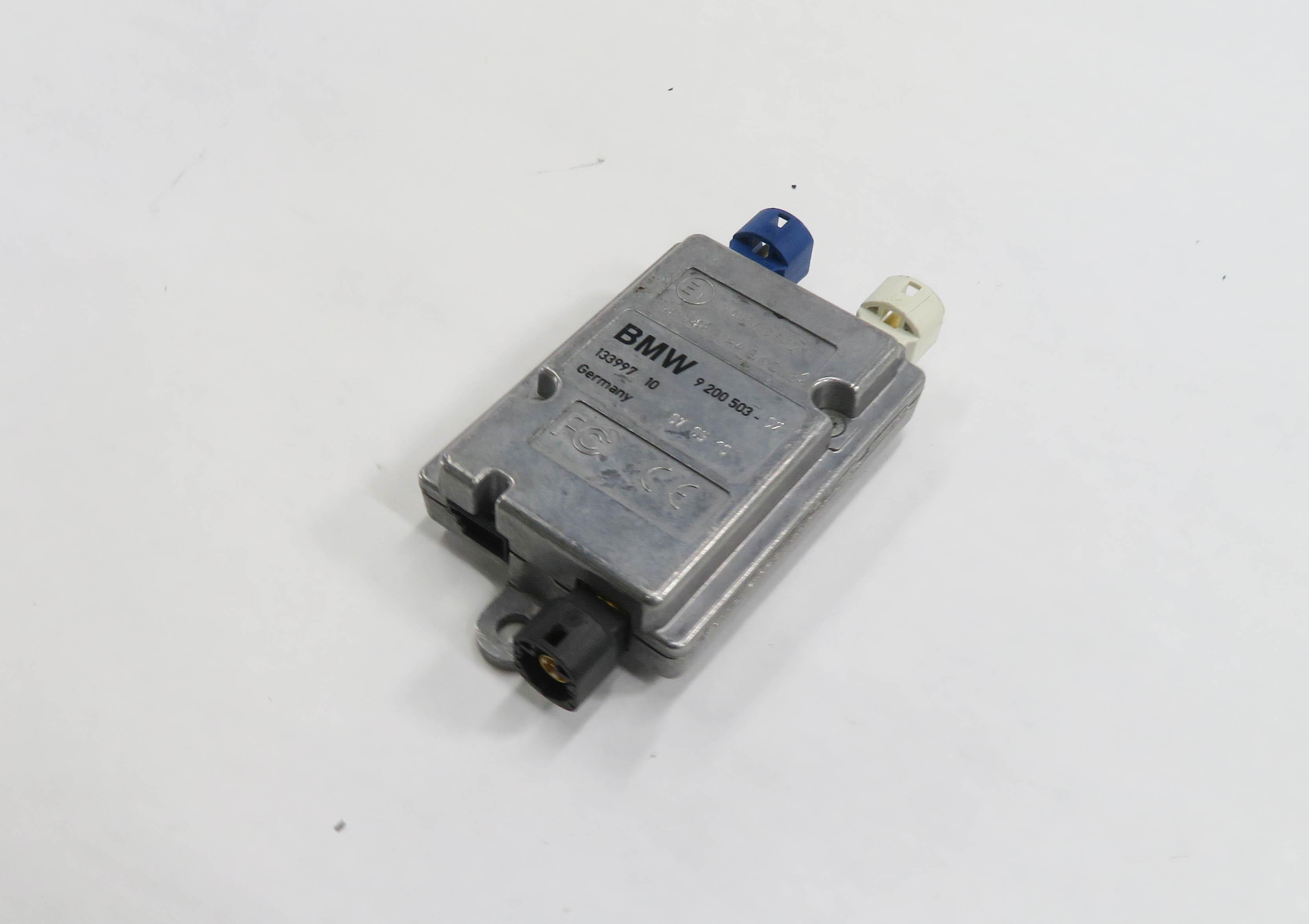 2011 BMW 750i (F01) RADIO STEREO USB HUB INTERFACE MODULE — exact item pictured