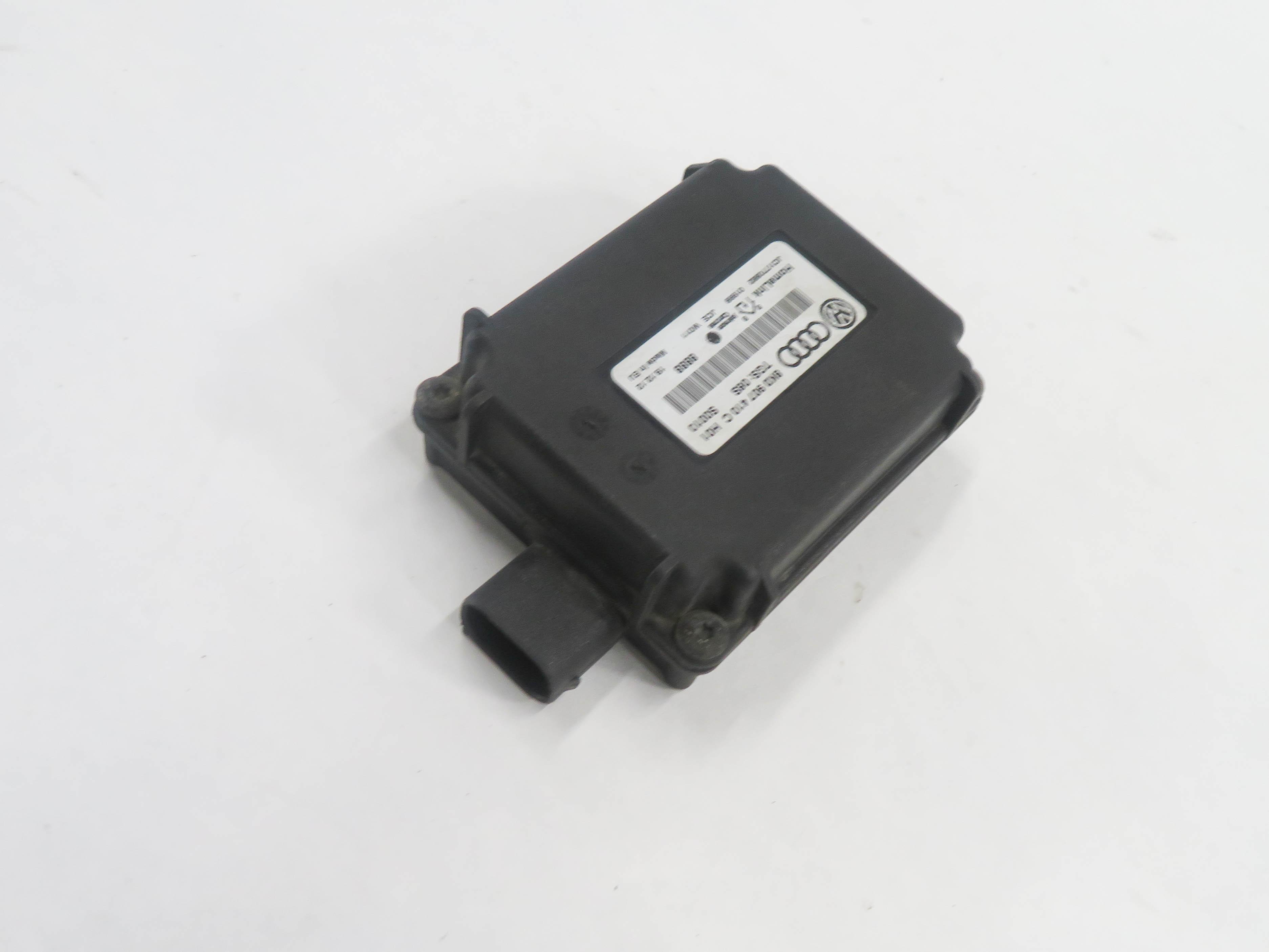 2013 AUDI Q7 (4L) HOMELINK GARAGE DOOR OPENER CONTROL MODULE — exact item pictured