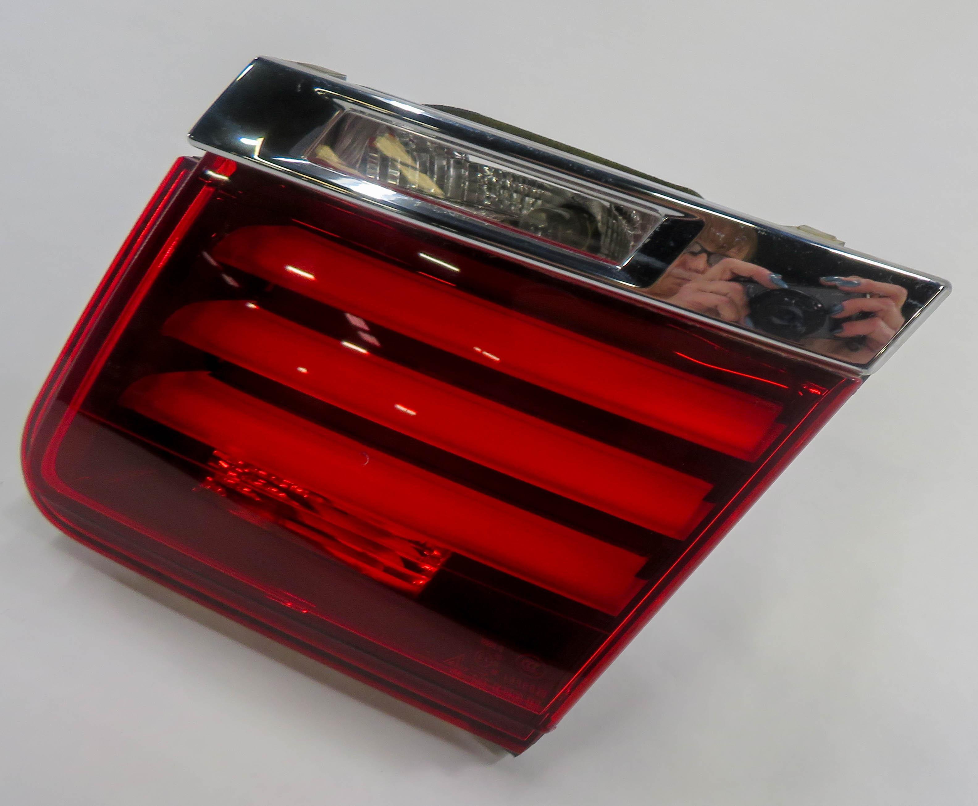 13-15 BMW 740i 750i 760i (F01 F02 F04) RIGHT - INNER TRUNK TAILLIGHT LIGHT LAMP — exact item pictured