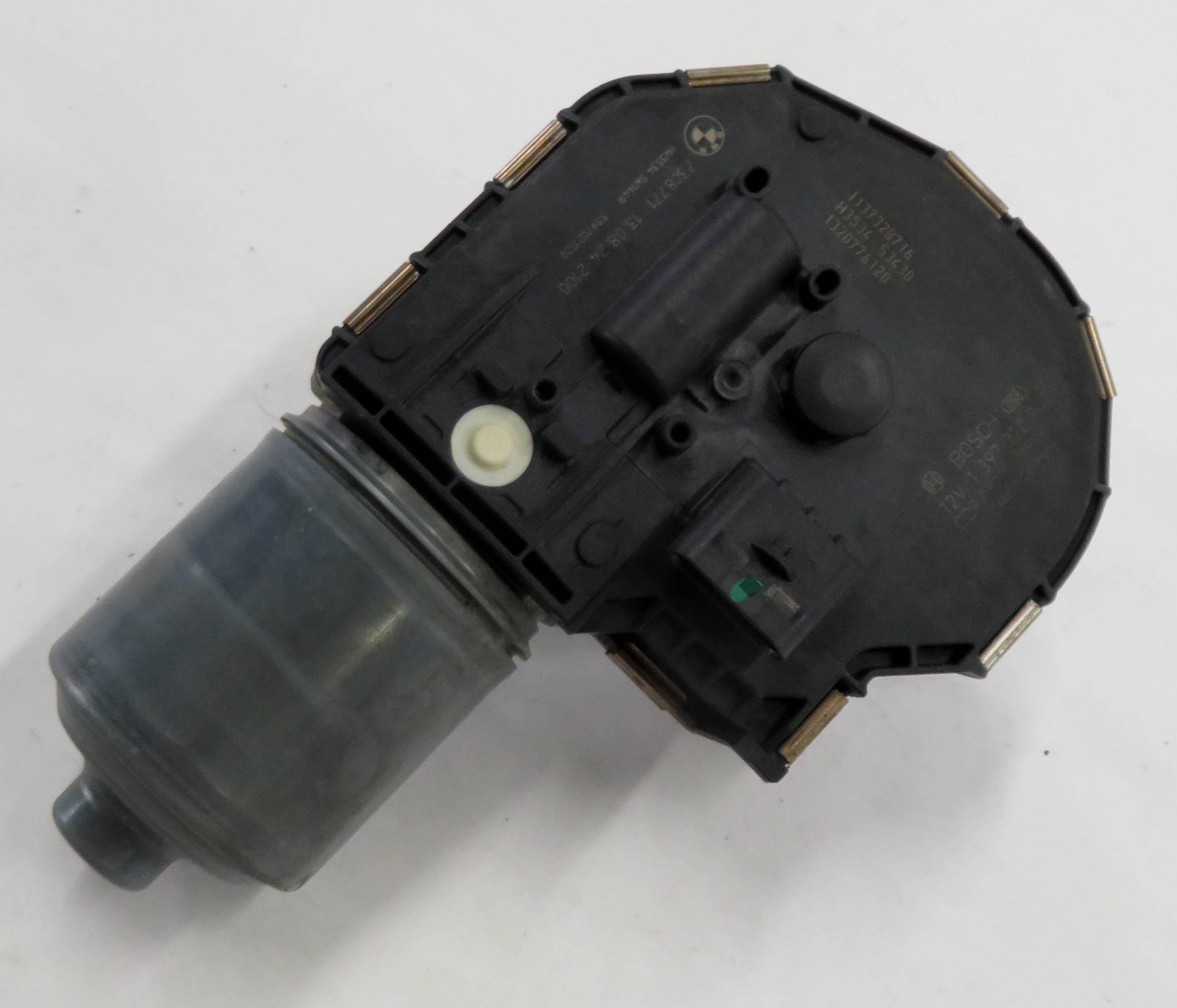 2010-2016 BMW M5 528i 535i 550i 740i 750i 760i (F01 F10) WINDSHIELD WIPER MOTOR — exact item pictured