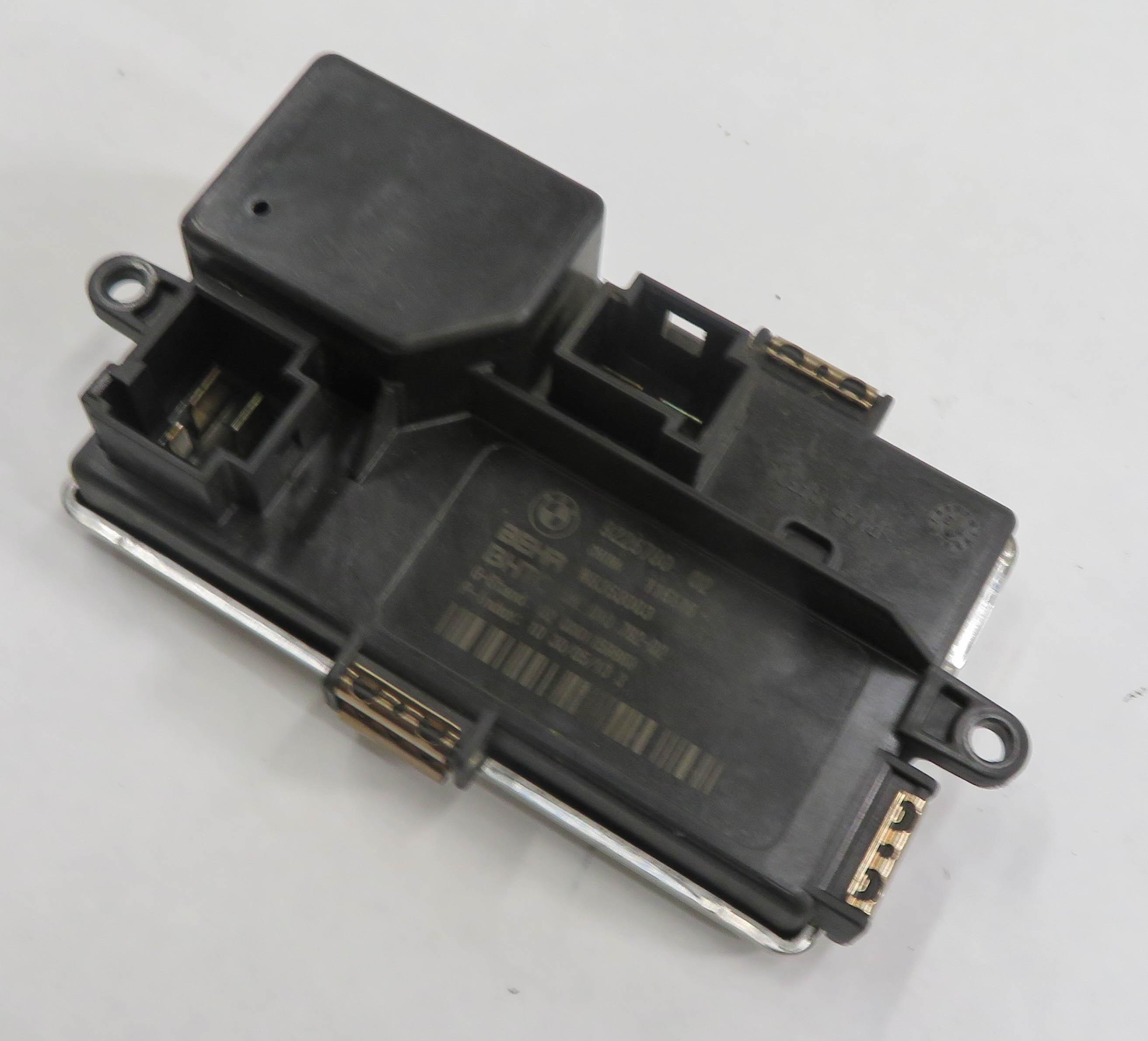 2014 BMW 750i (F01) FRONT HEATER A/C BLOWER FAN MOTOR SPEED RESISTOR — exact item pictured