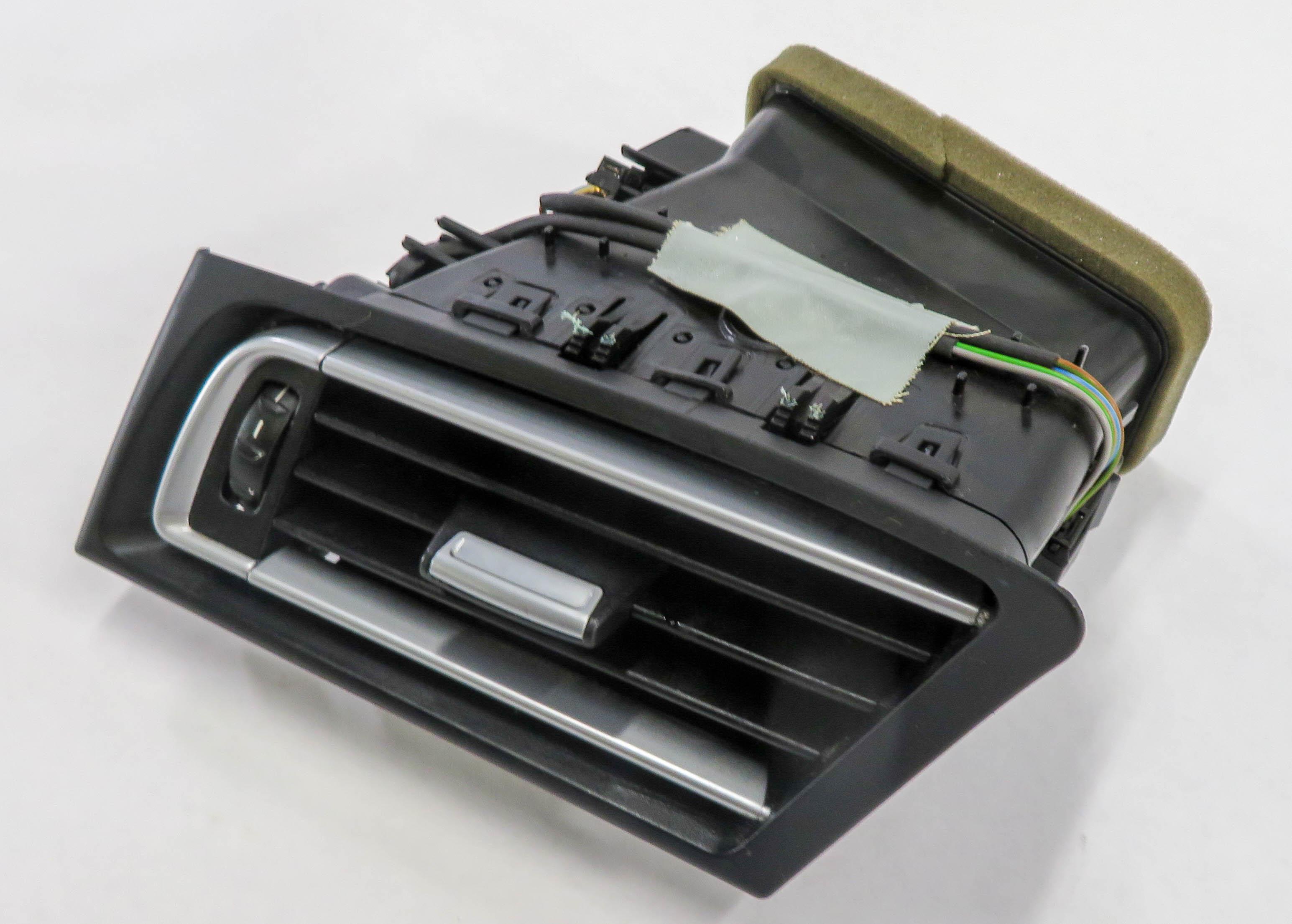 2014 BMW 750i (F01) LEFT FRONT DRIVER DASH HEATER A/C AIR VENT — exact item pictured