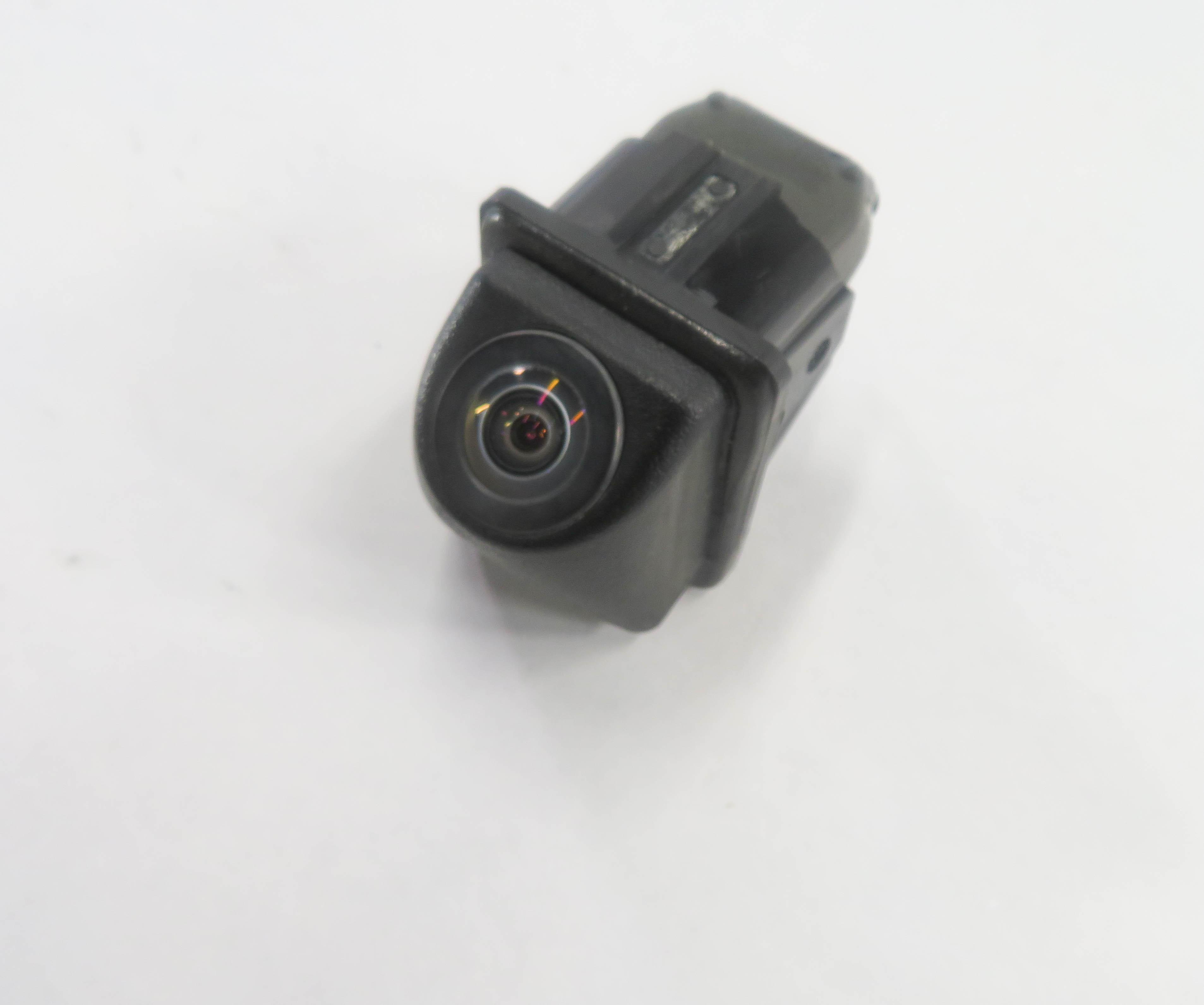 09-18 BMW 2 3 4 5 7 M5 X3 X5 X6 (F01 F07 F10 F15 F16 F30 F32) REARVIEW CAMERA — exact item pictured