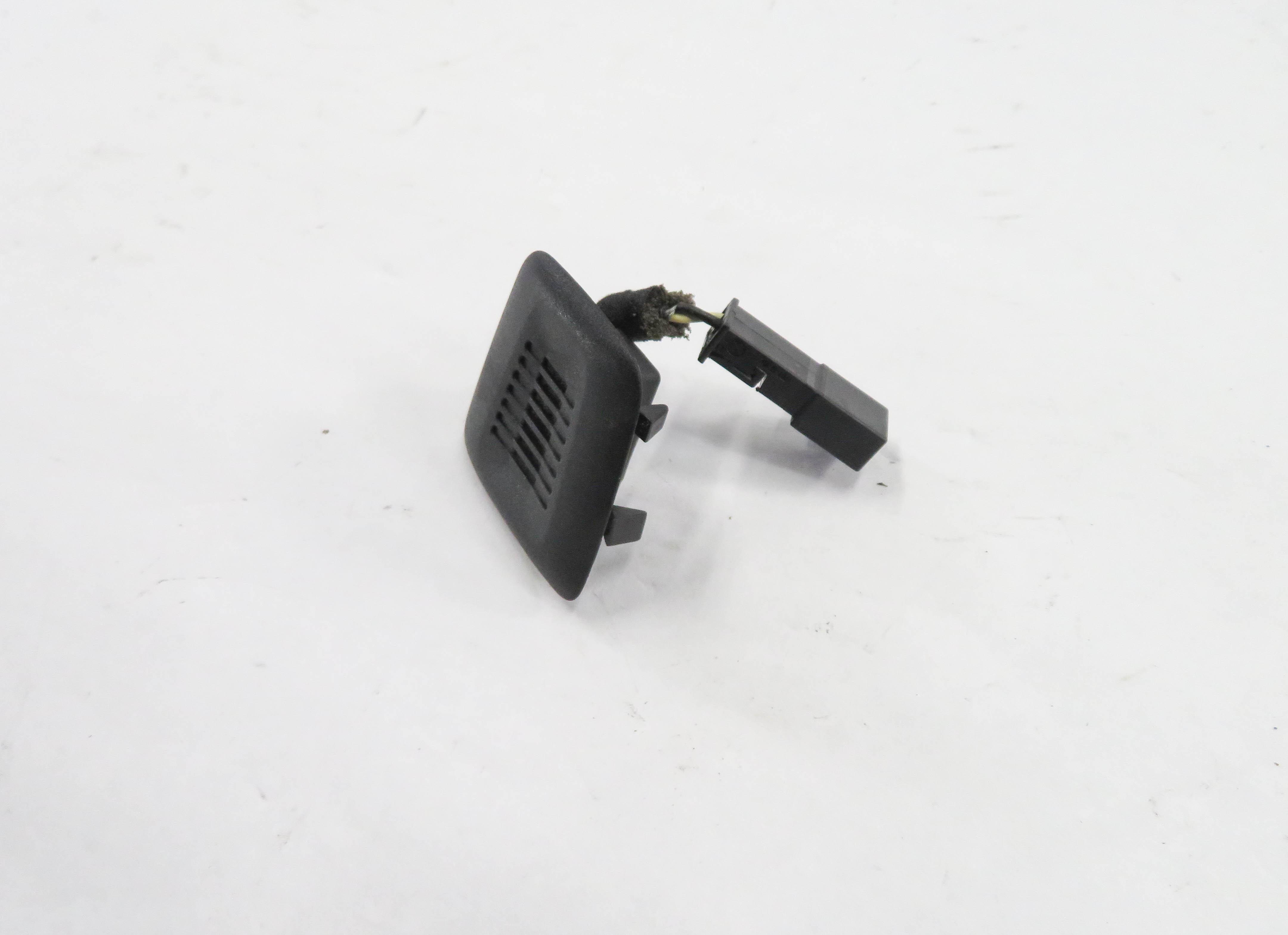 2011 BMW 550i (F10) CELL PHONE HANDS FREE COMMUNICATION MIC MICROPHONE (BLACK) — exact item pictured
