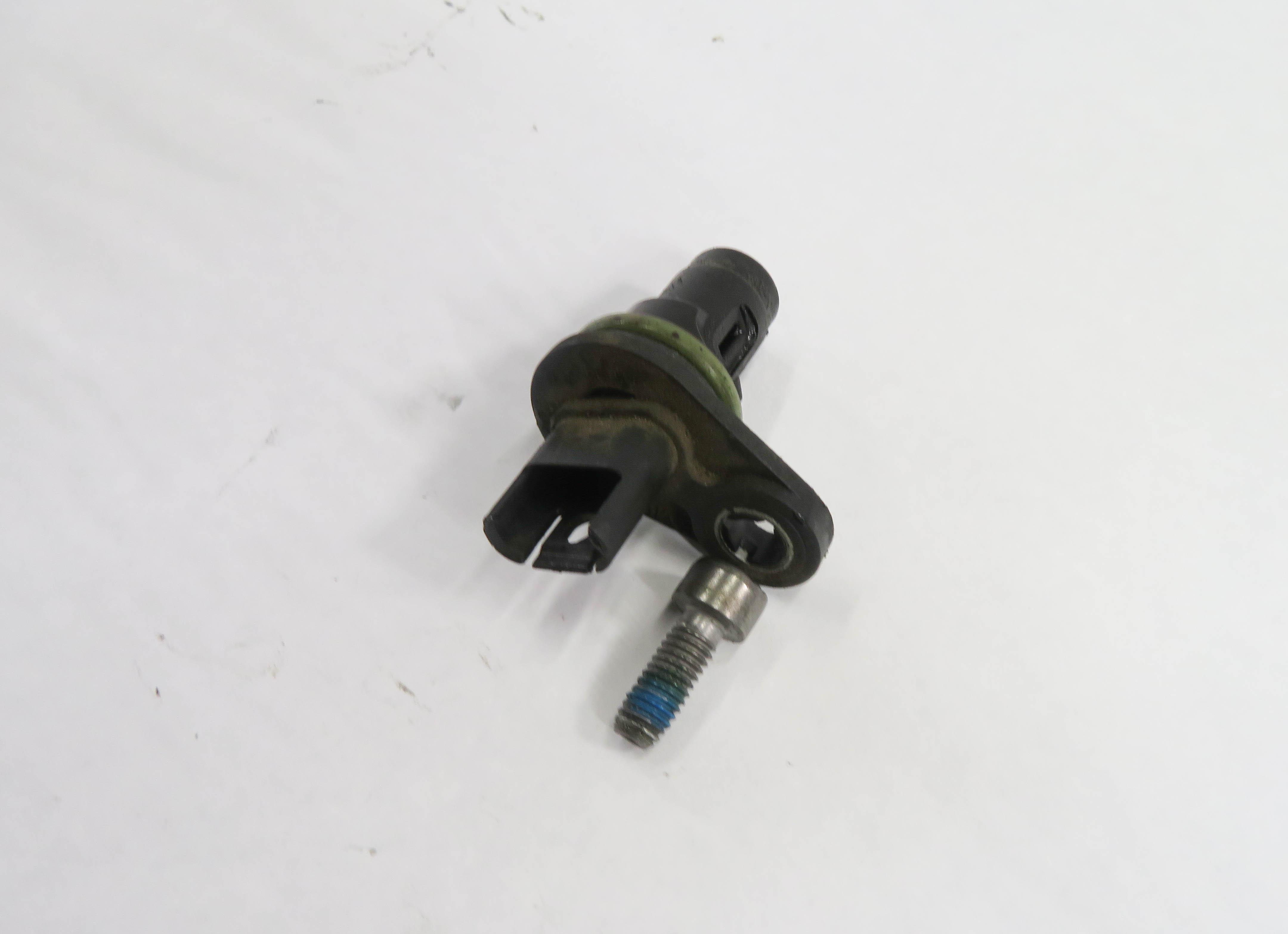 2011 BMW 550i (F10) 4.4L N63 TWIN TURBO ENGINE - CAMSHAFT CAM POSITION SENSOR — exact item pictured