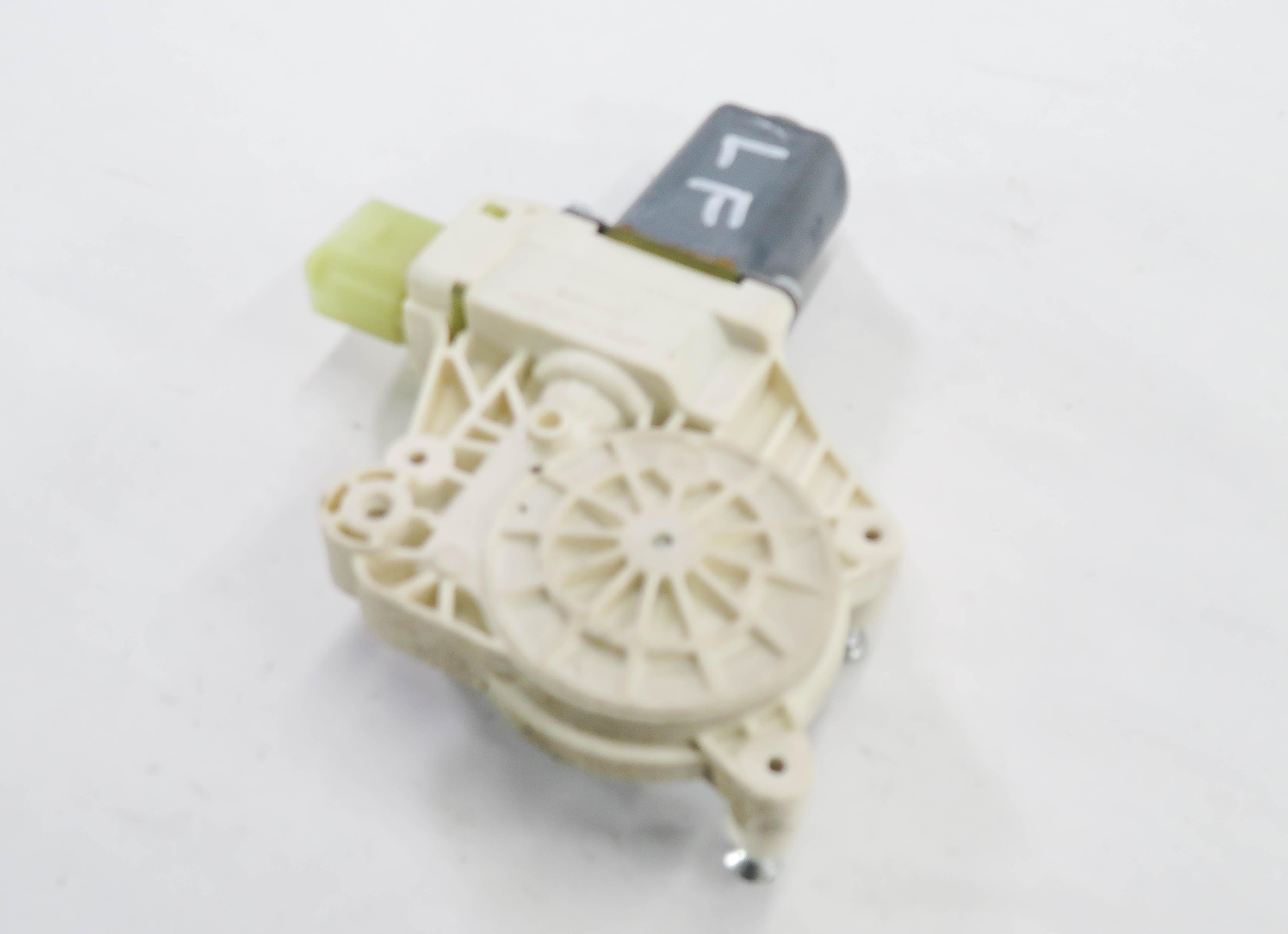 11-16 BMW 528i 535i 550i M5 (F10) LEFT DRIVER SIDE WINDOW MOTOR (FRONT / REAR) — exact item pictured