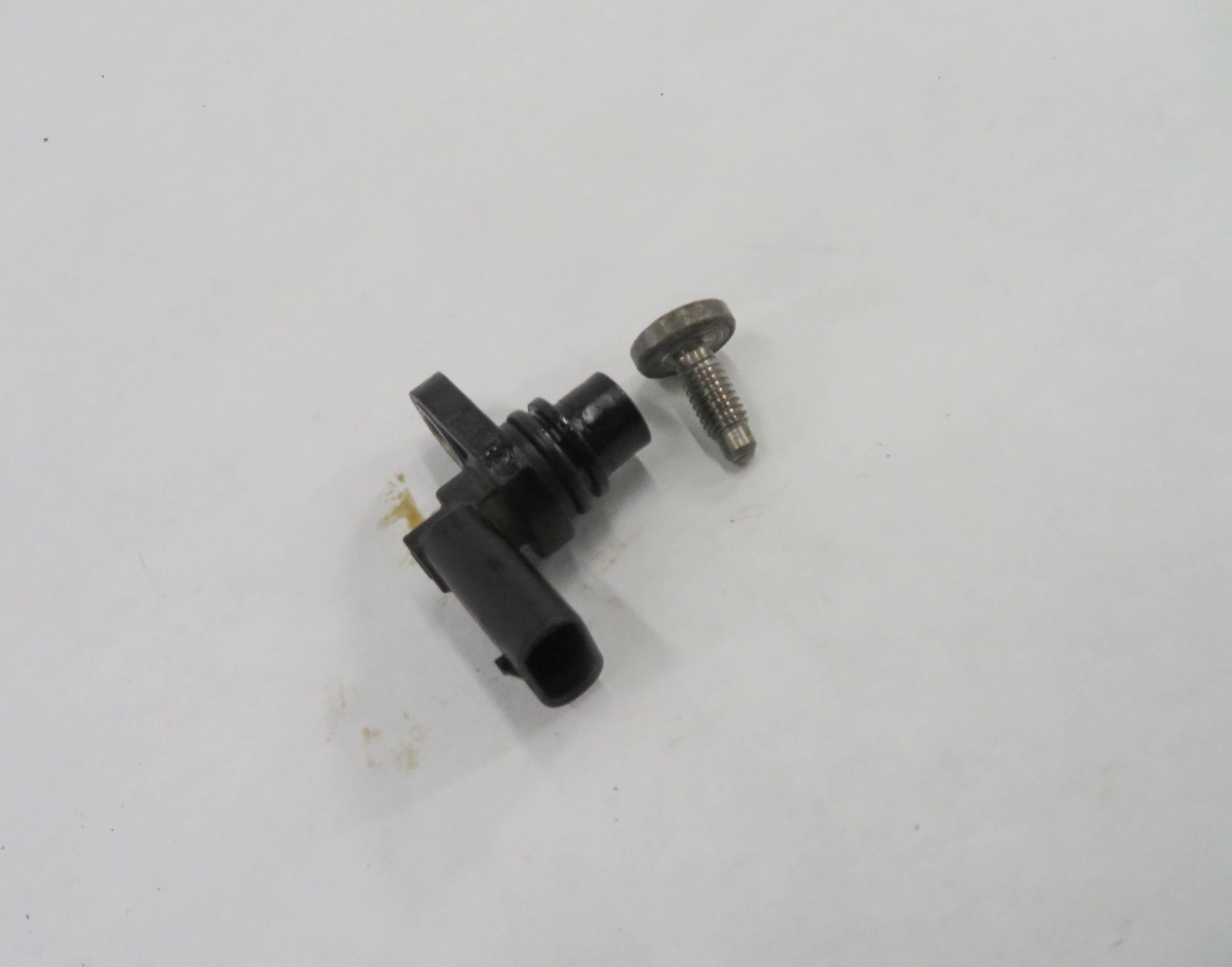 2016 PORSCHE CAYENNE GTS (958) 3.6L MCX.ZA TURBO - CAMSHAFT CAM POSITION SENSOR — exact item pictured