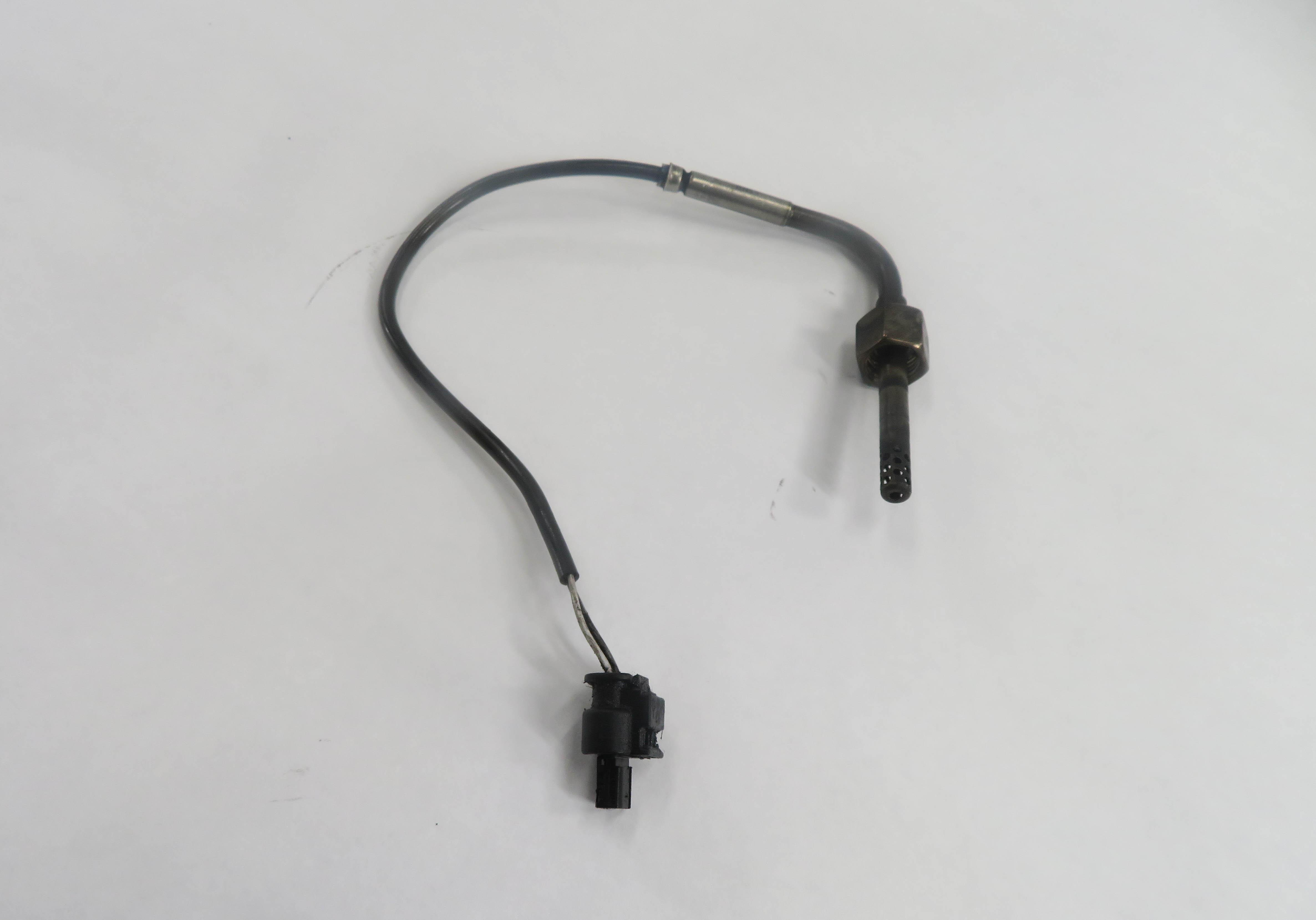 2009 MERCEDES ML320 (W164) 3.0L OM642 DIESEL ENGINE - EXHAUST TEMPERAUTRE SENSOR — exact item pictured
